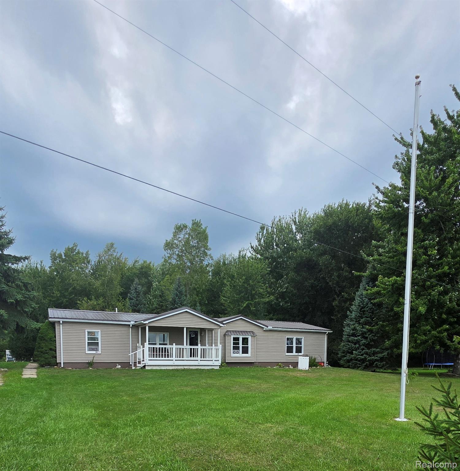 2611 Miller Road Property Photo 1