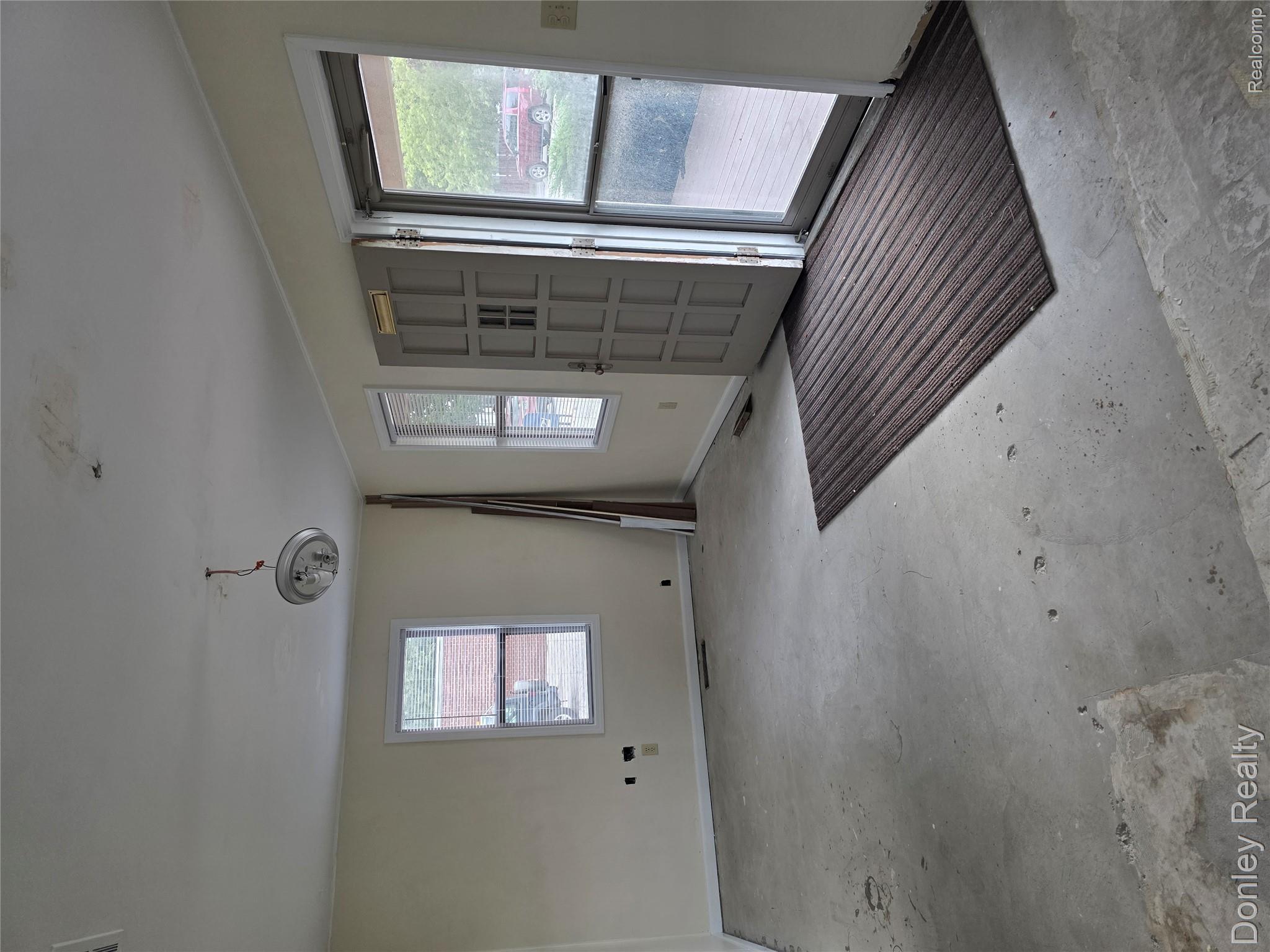 2998 Fenner Street Property Photo 2