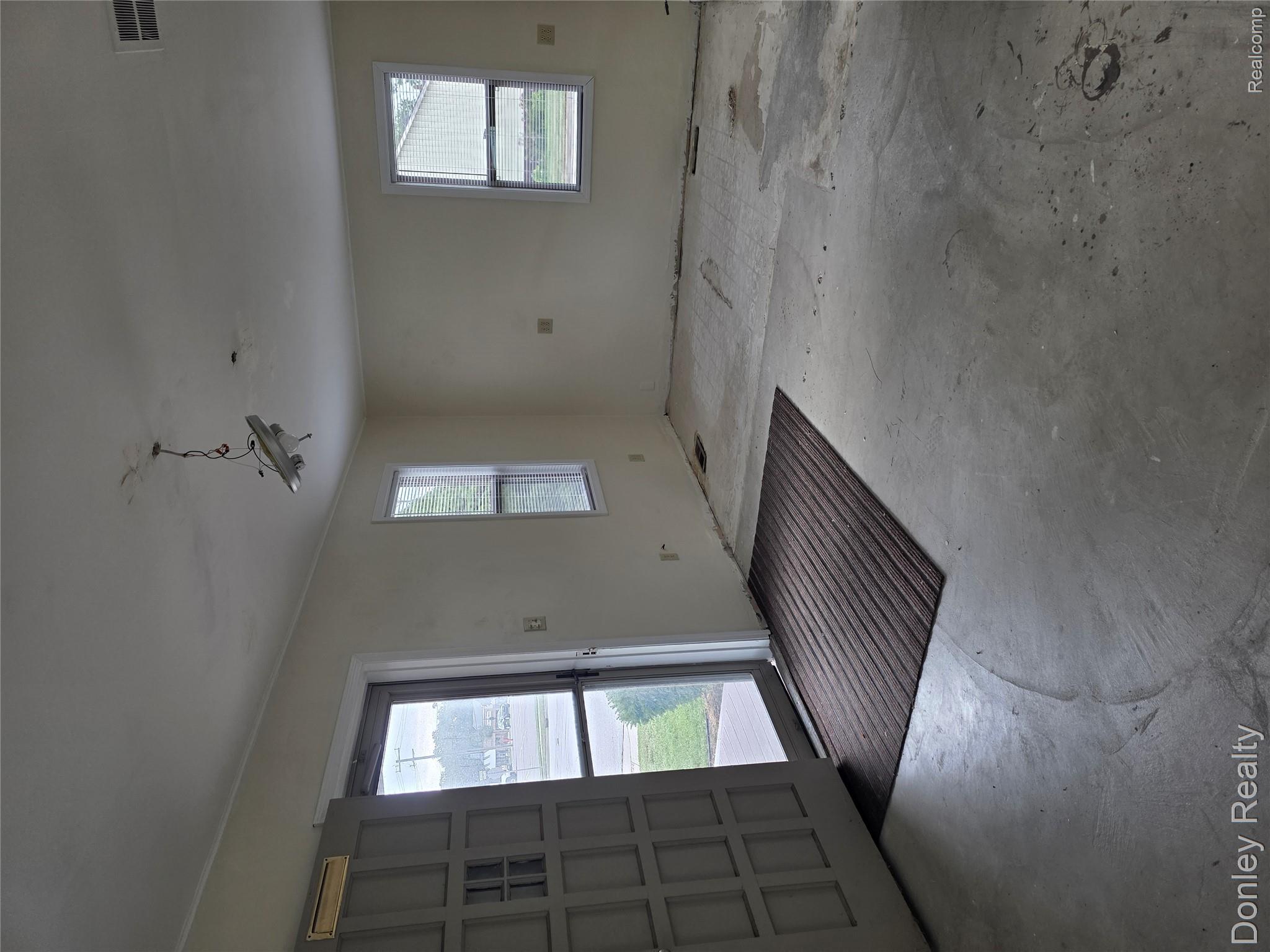 2998 Fenner Street Property Photo 3