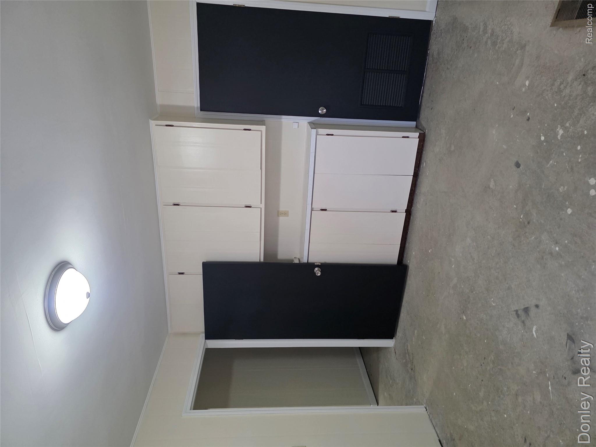 2998 Fenner Street Property Photo 11
