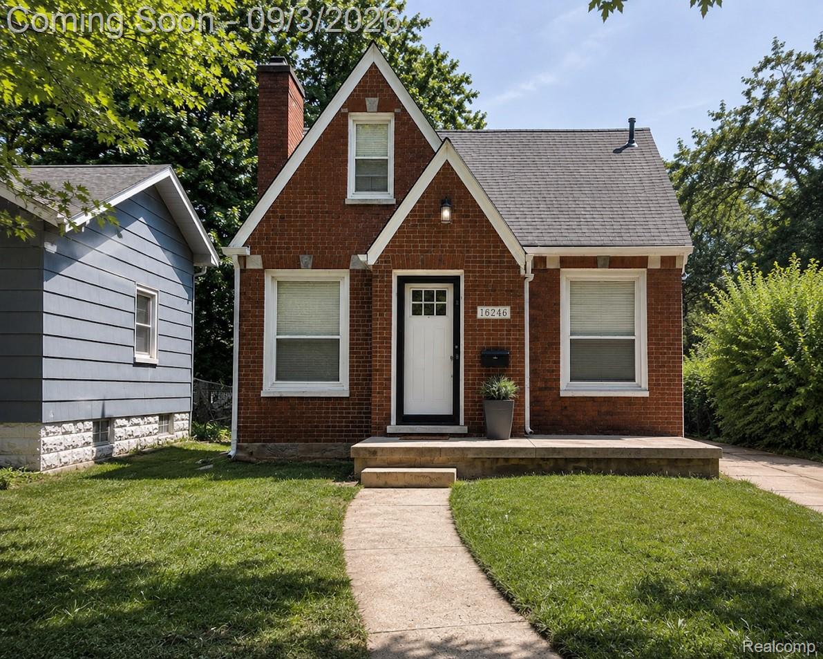 16246 Strathmoor Street Property Photo 1