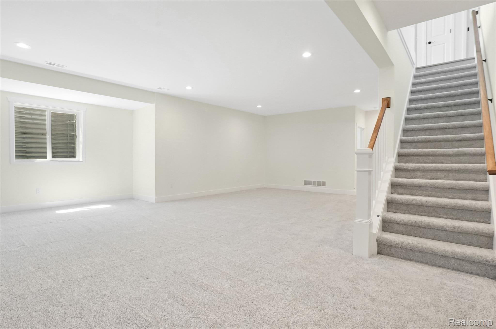 336 Mcdowell Drive Property Photo 23