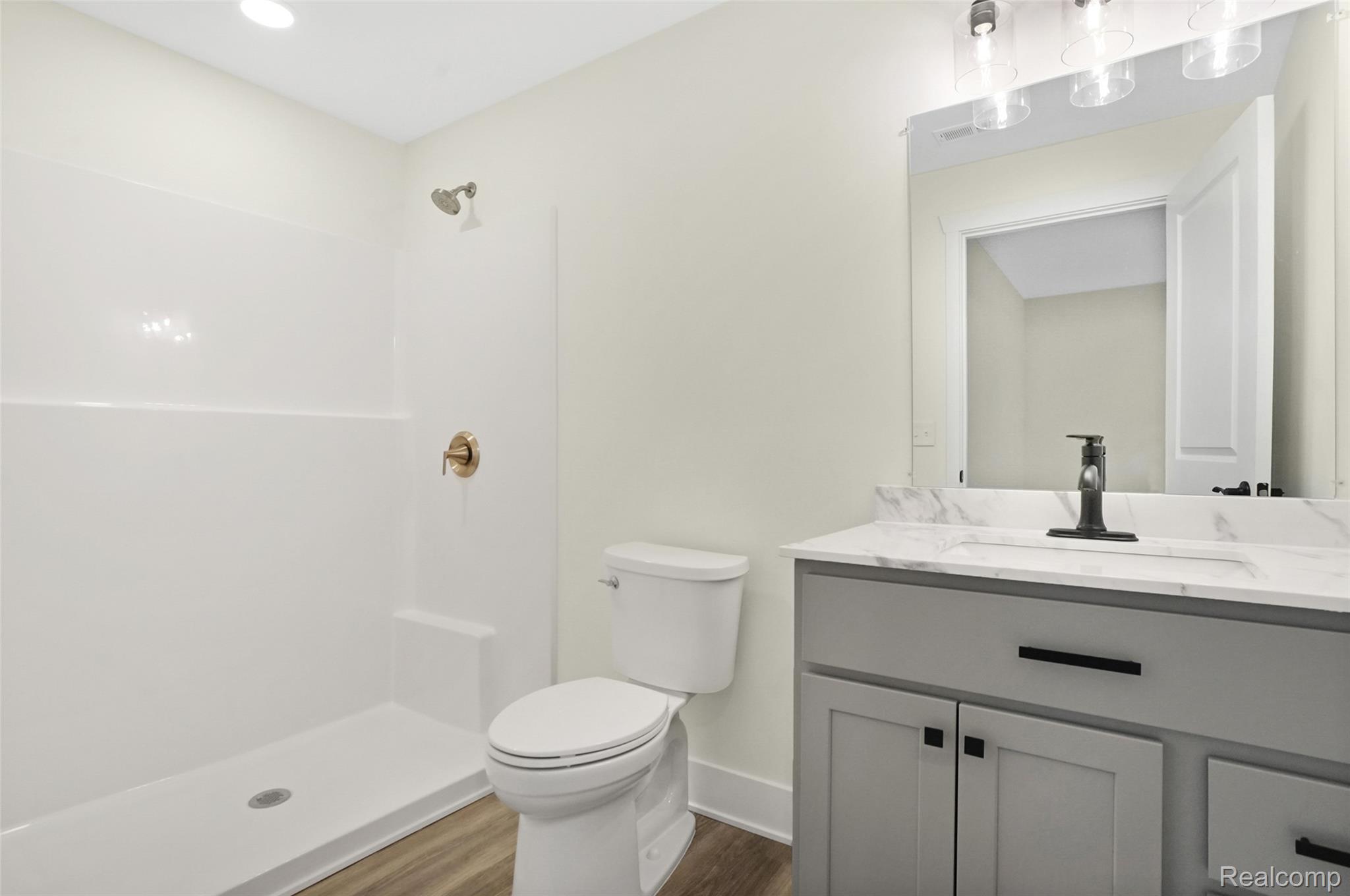 336 Mcdowell Drive Property Photo 28