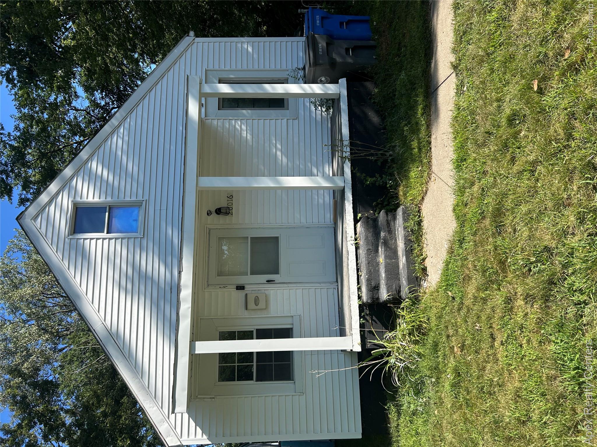 26016 Stanford Street Property Photo 1