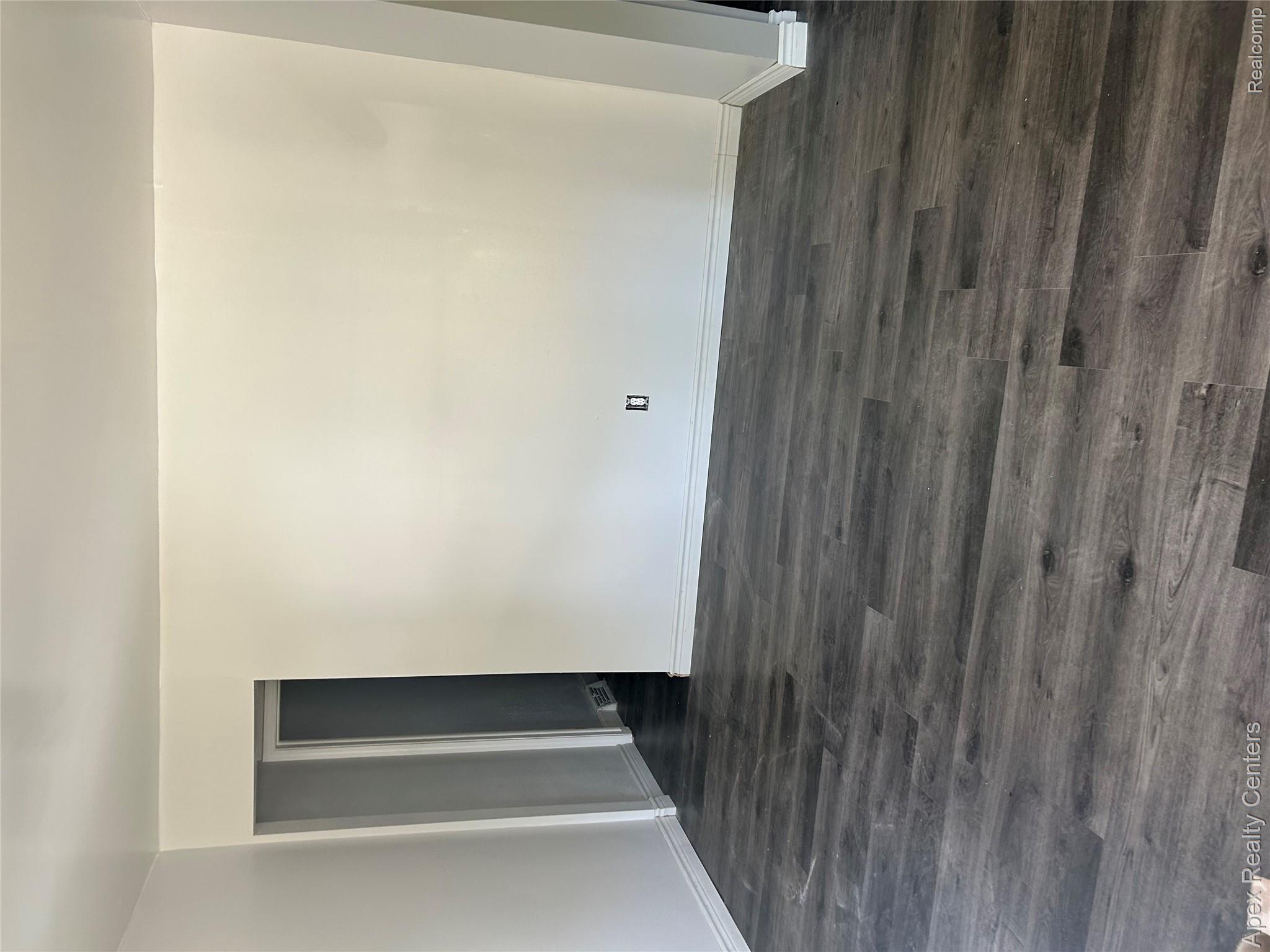 26016 Stanford Street Property Photo 4