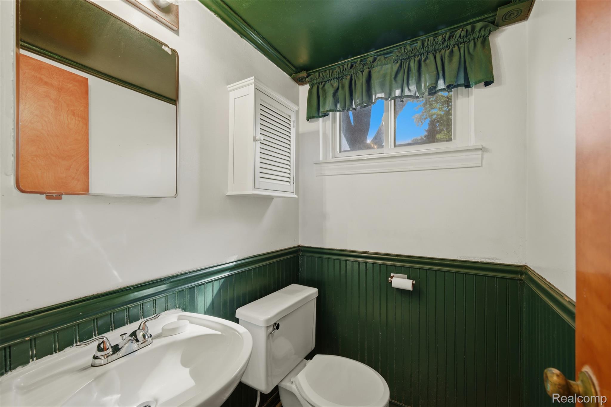 29250 Tessmer Court Property Photo 13