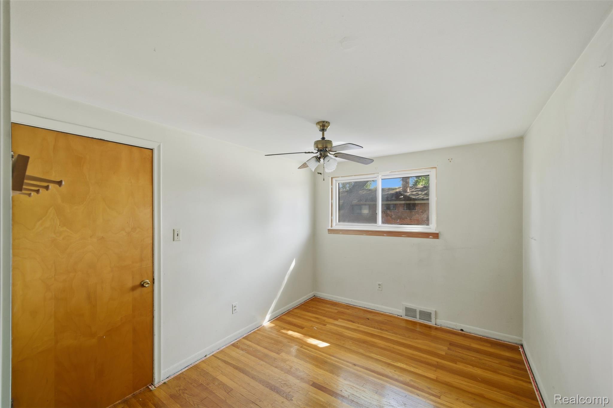 29250 Tessmer Court Property Photo 21