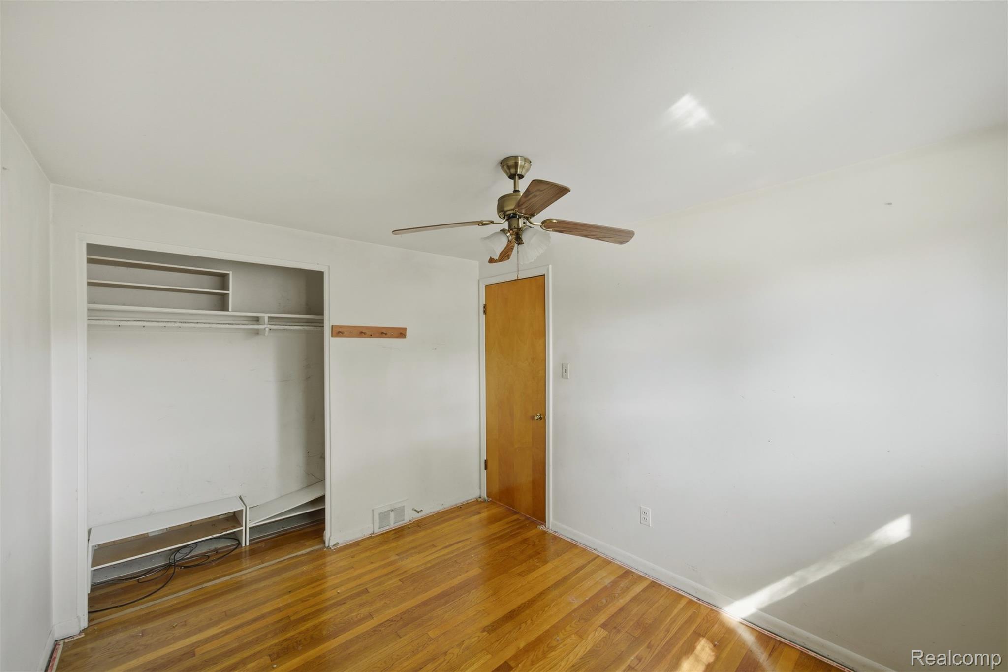 29250 Tessmer Court Property Photo 22