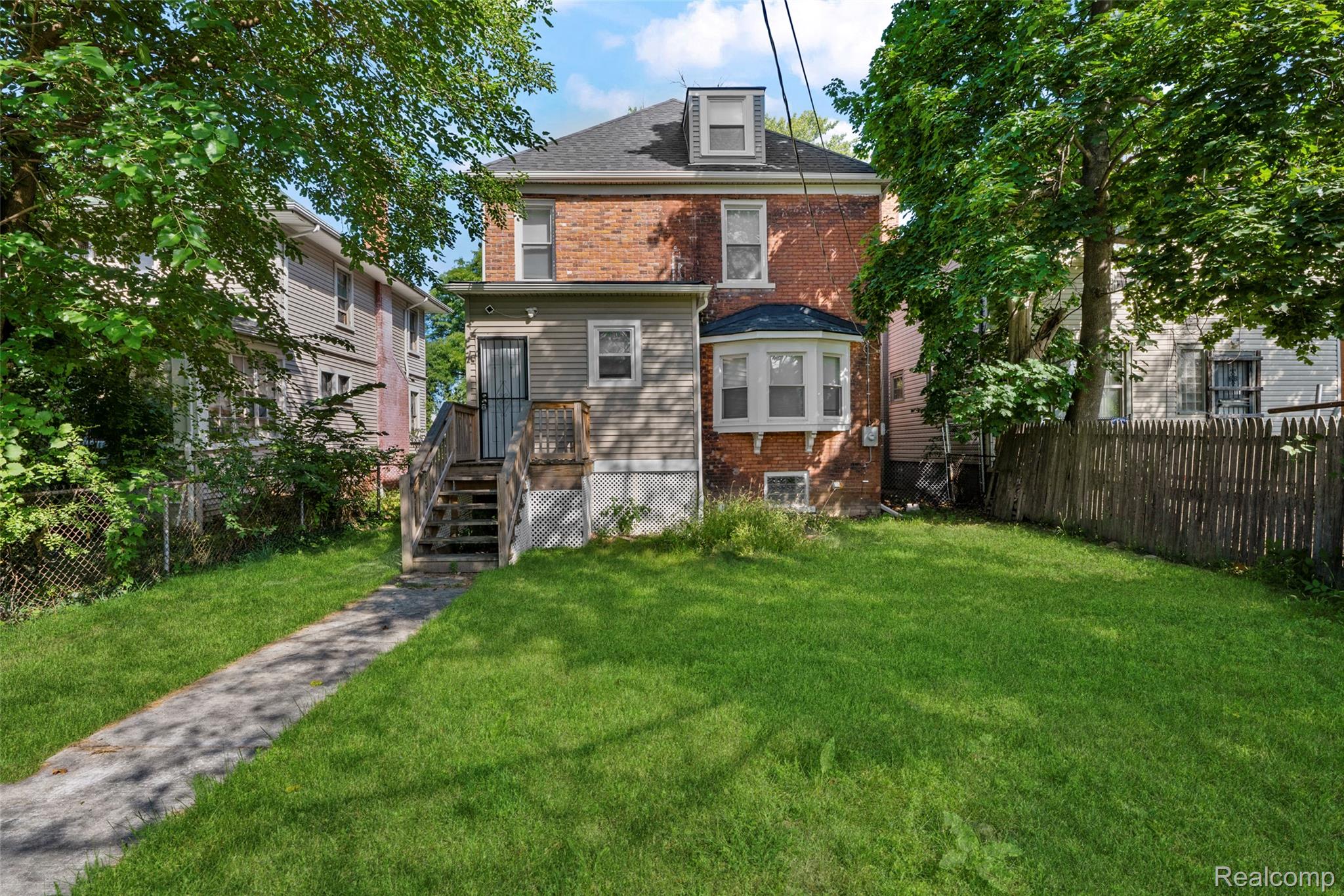 115 Richton Street Property Photo 2