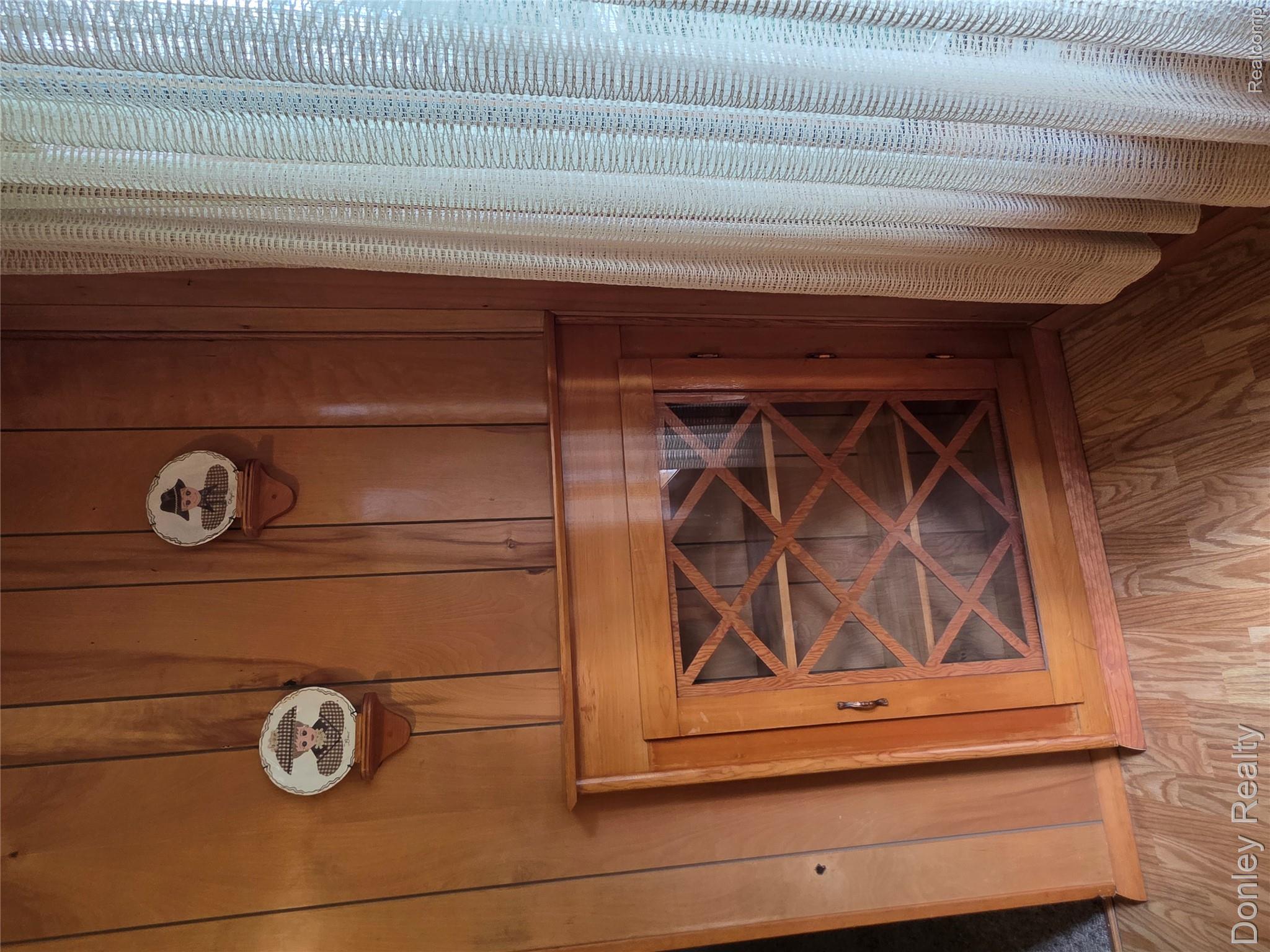 1611 Van Dyke Road Property Photo 6