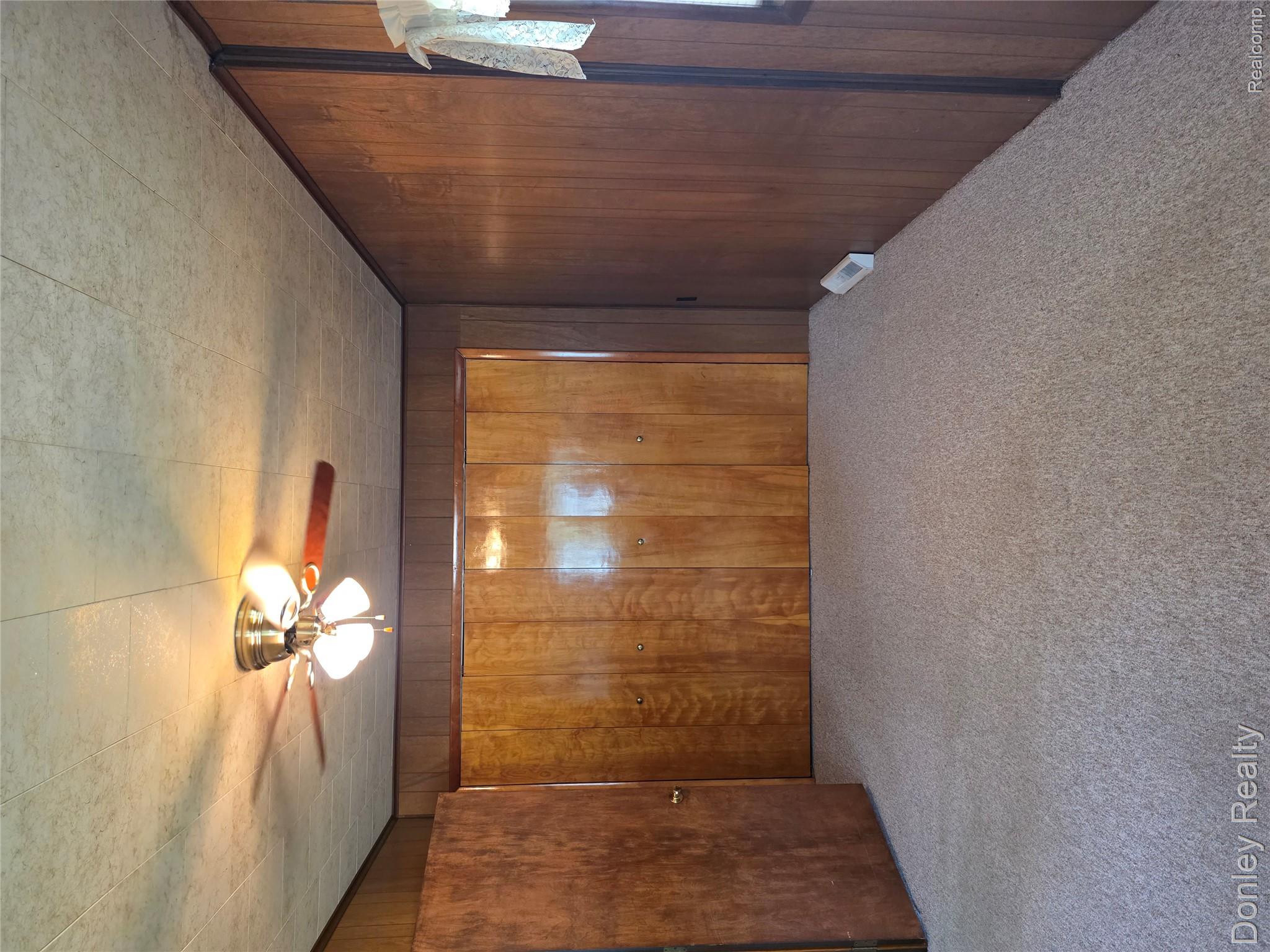 1611 Van Dyke Road Property Photo 10