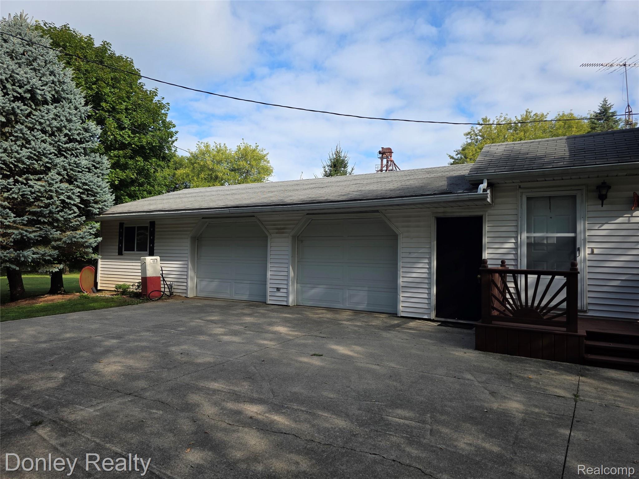 1611 Van Dyke Road Property Photo 30