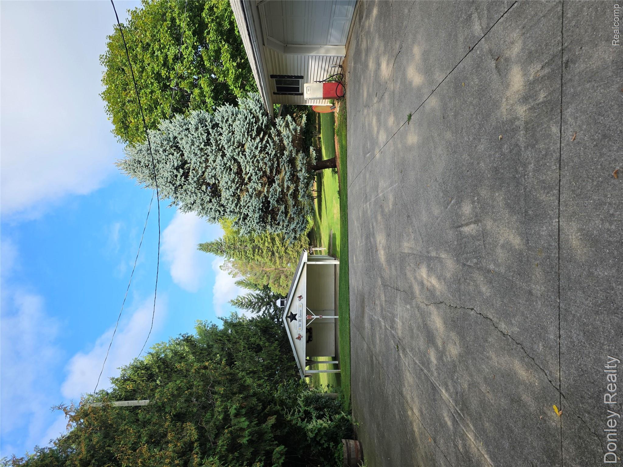 1611 Van Dyke Road Property Photo 32