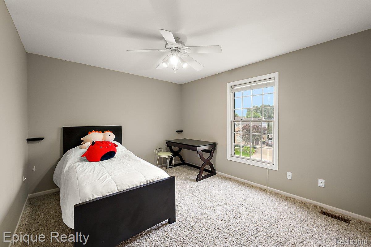 1909 Catlin Drive Property Photo 34