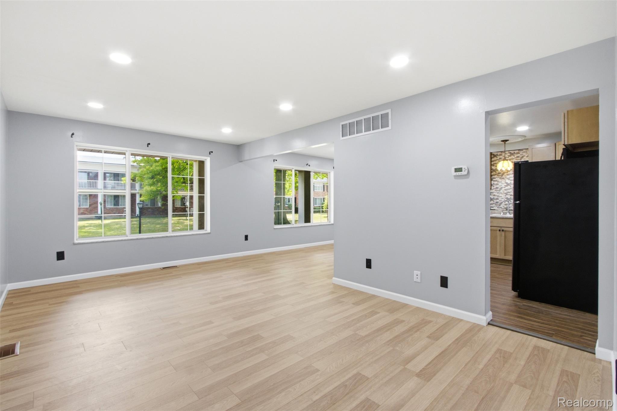 29622 Hoover Road Property Photo 3