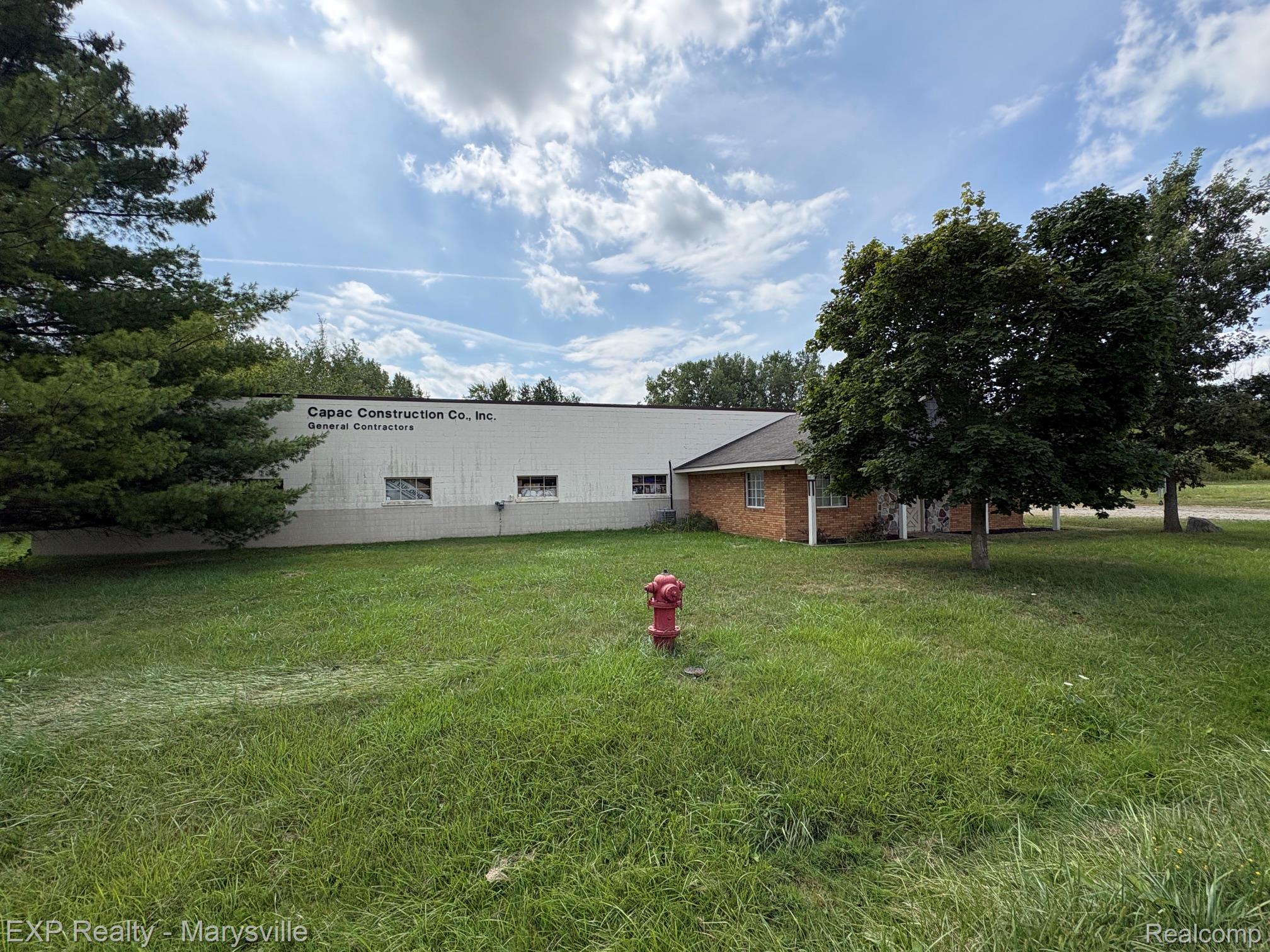 216 Hill Street Property Photo 4