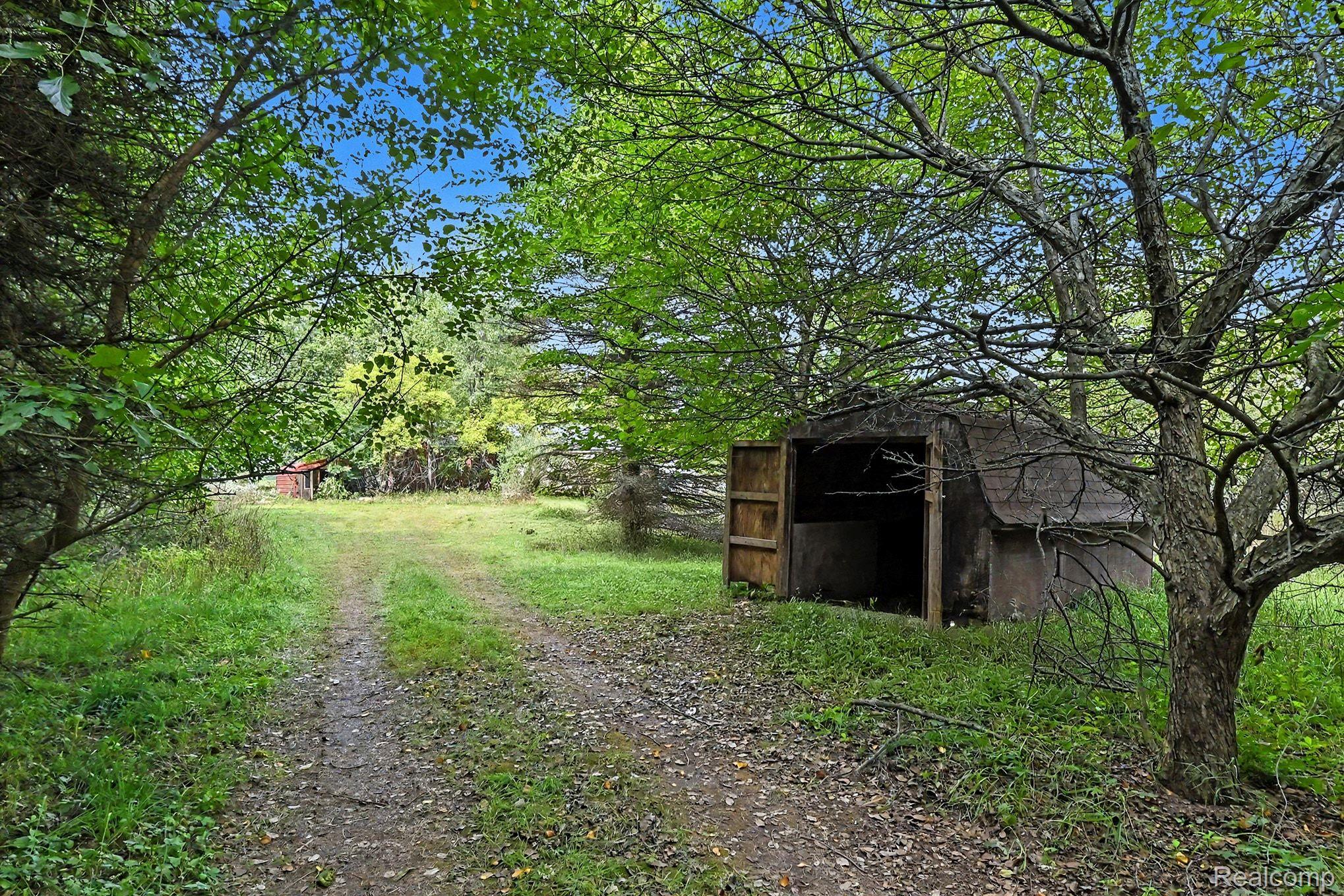 8145 Beardslee Road Property Photo 8