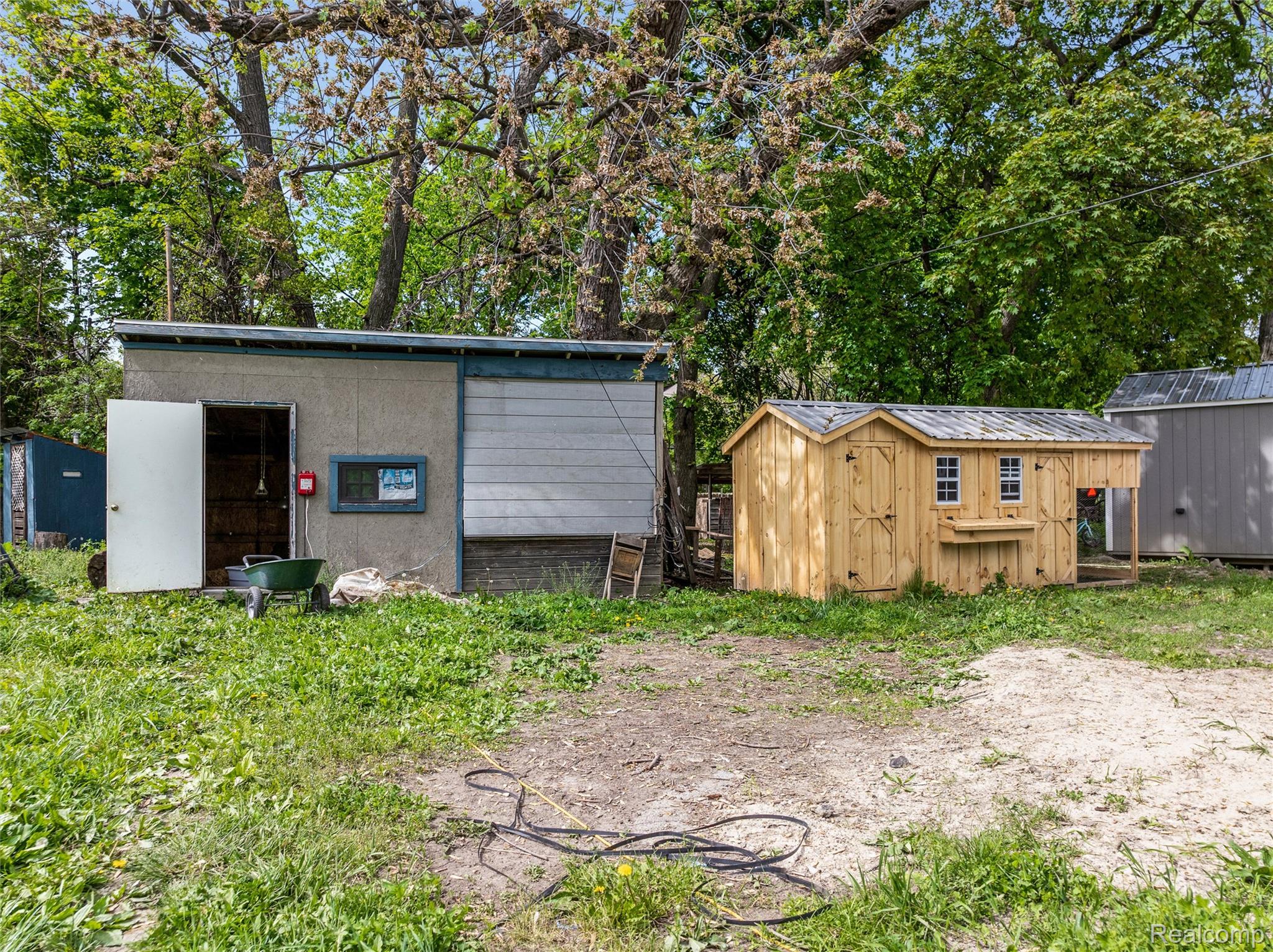 1636 Lawrence Street Property Photo 12