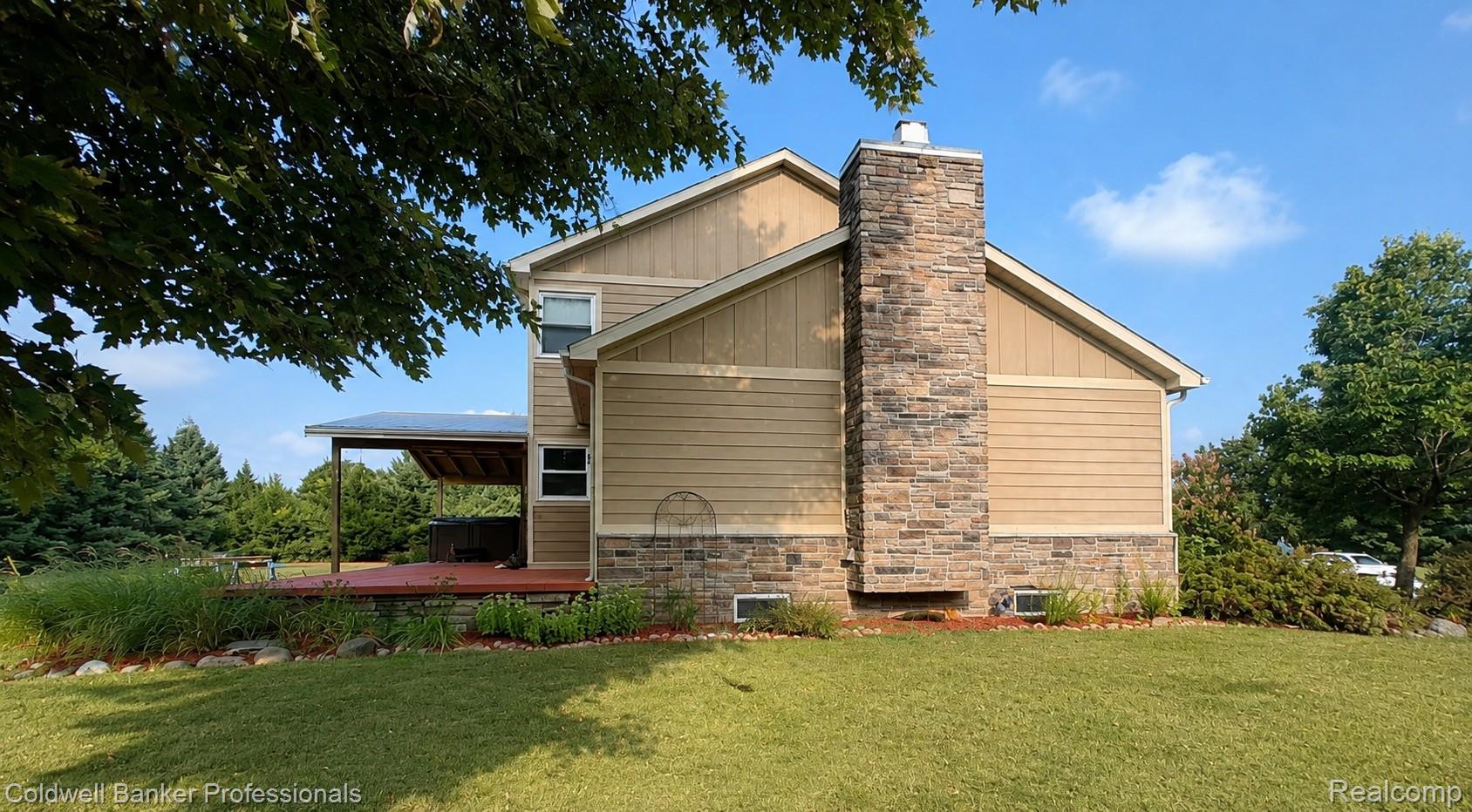 3775 Reamer Road Property Photo 4