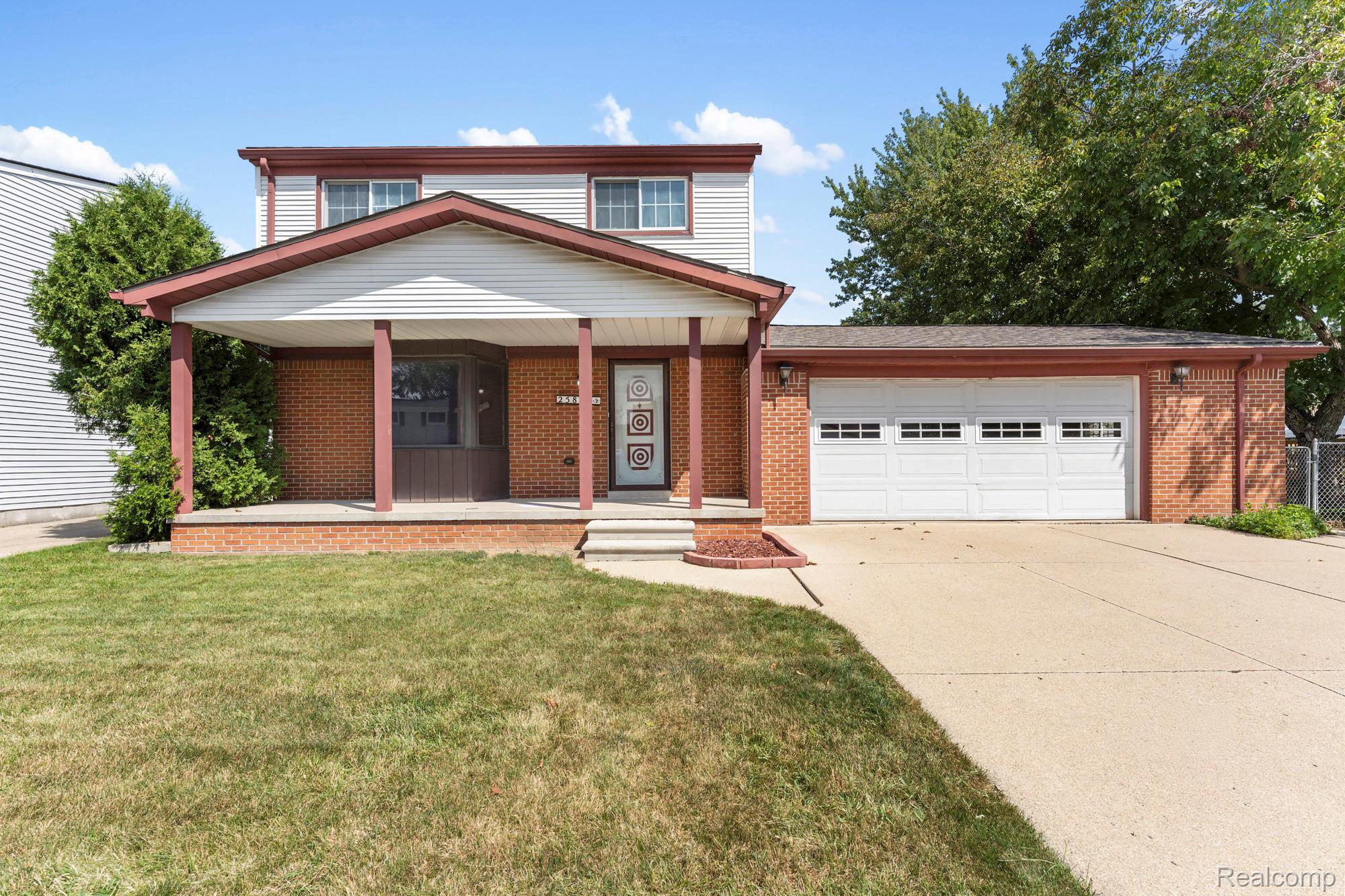 25839 Fairgrove Street Property Photo 1