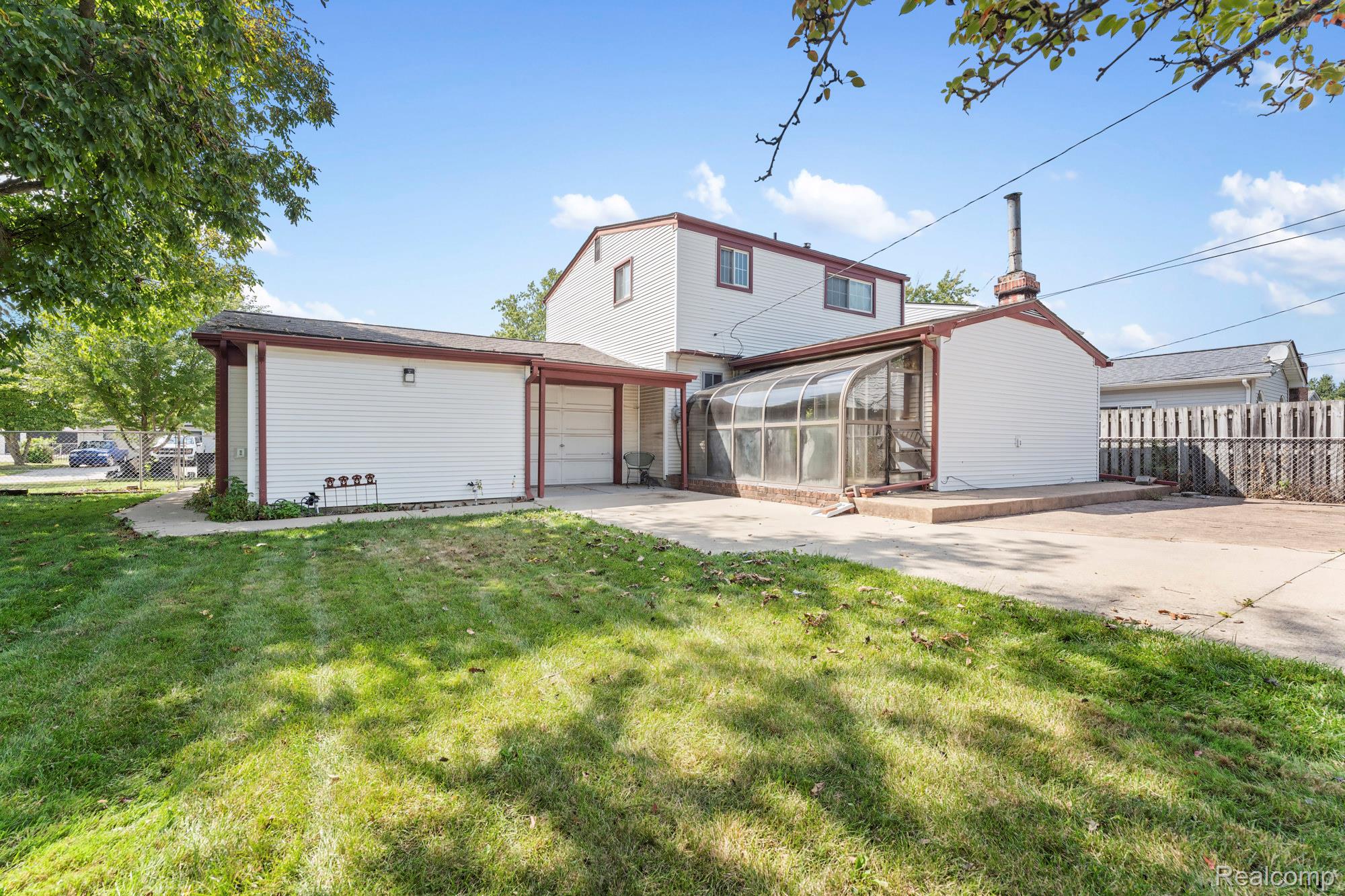 25839 Fairgrove Street Property Photo 23