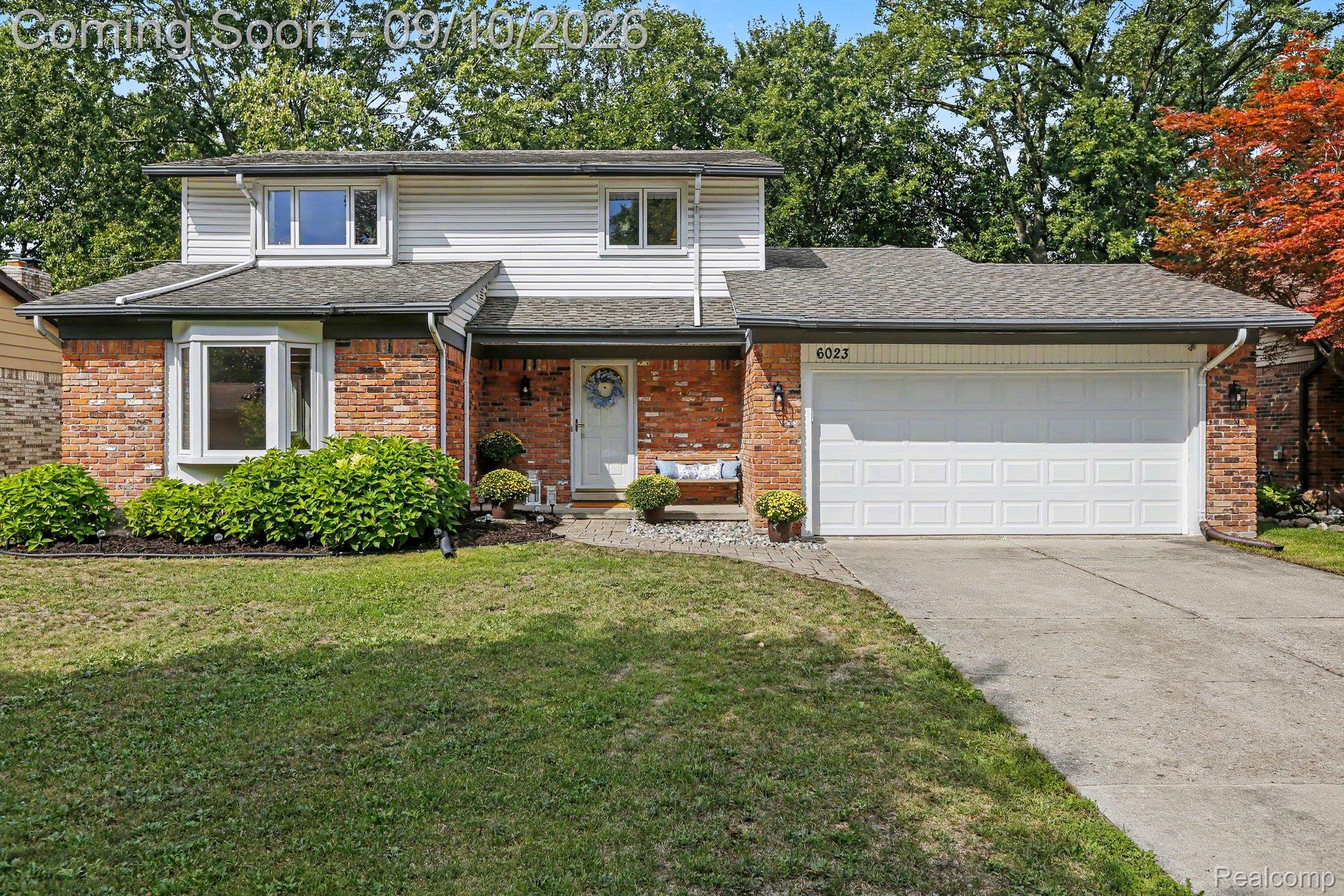 6023 Beaufort Drive Property Photo 1