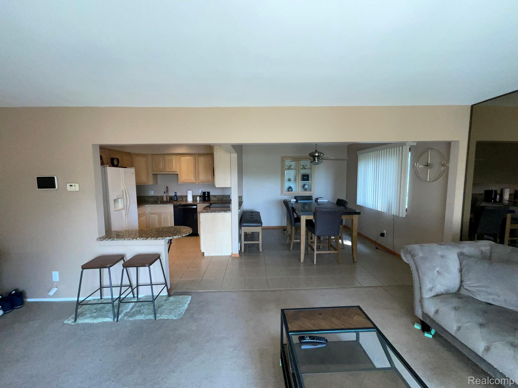 32450 Barclay Square Property Photo 7