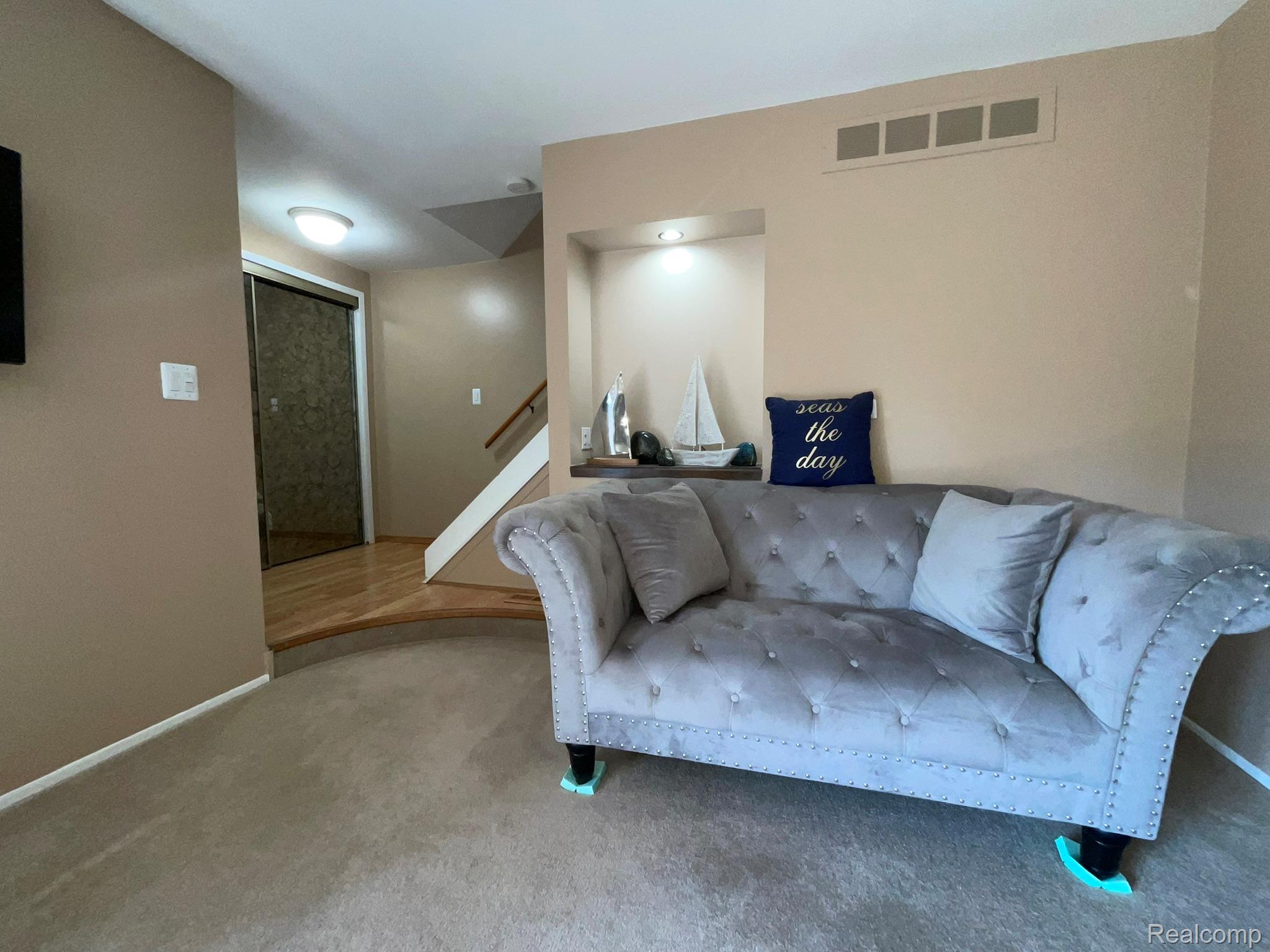 32450 Barclay Square Property Photo 17