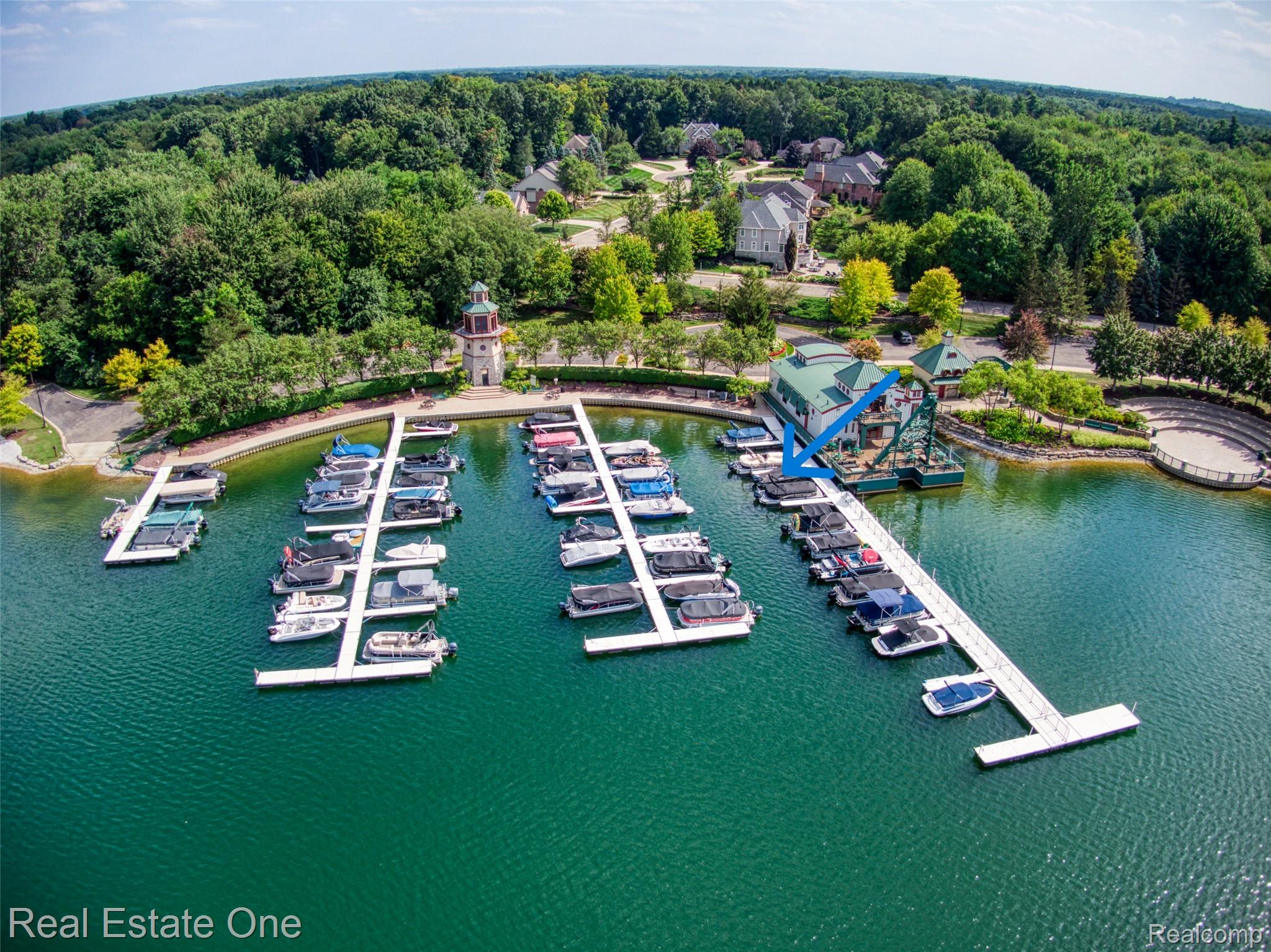12 Boat Slip Property Photo 4