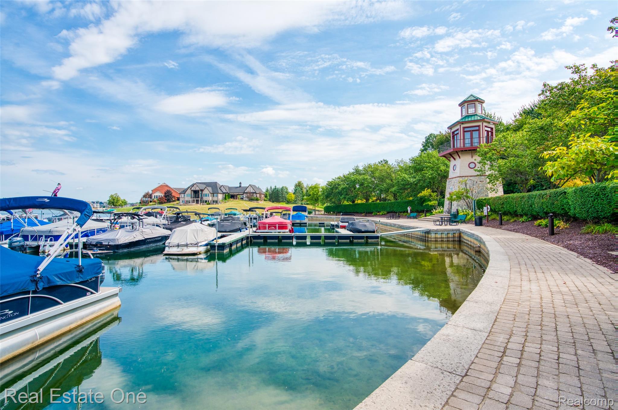 12 Boat Slip Property Photo 9