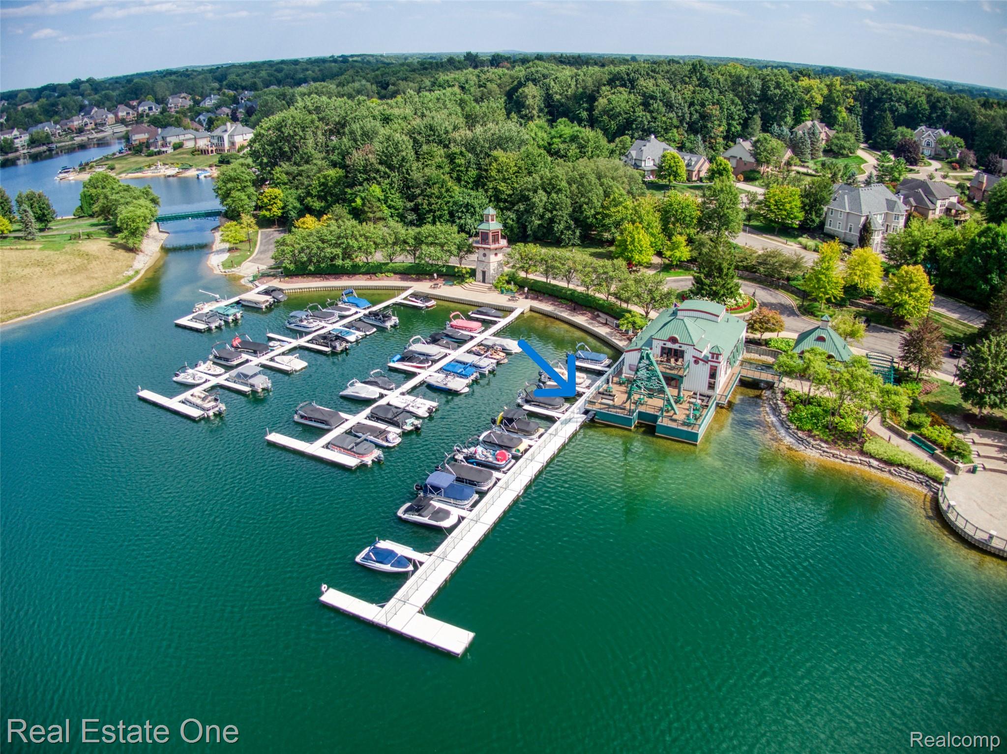 12 Boat Slip Property Photo 18