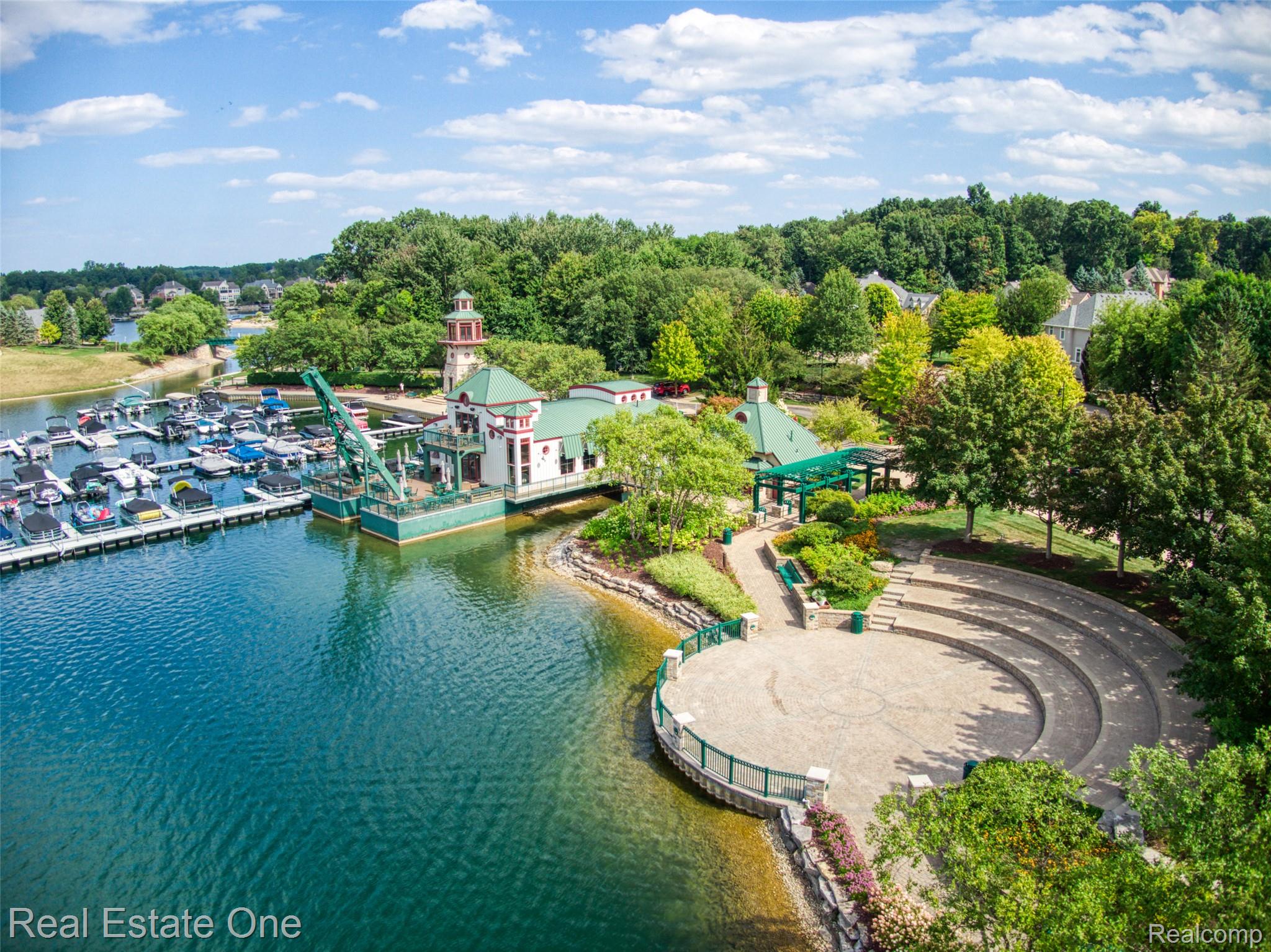 12 Boat Slip Property Photo 19