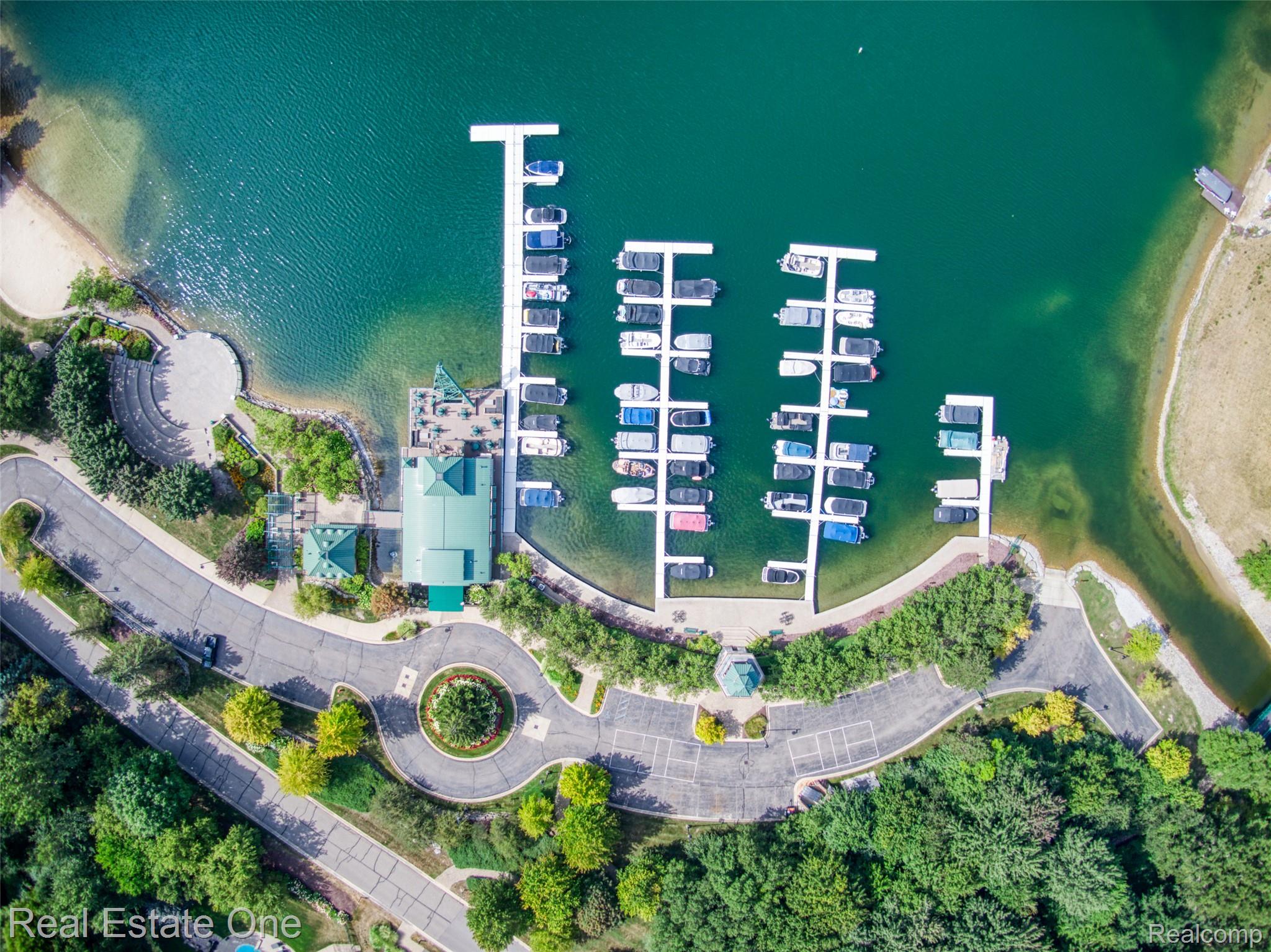 12 Boat Slip Property Photo 21