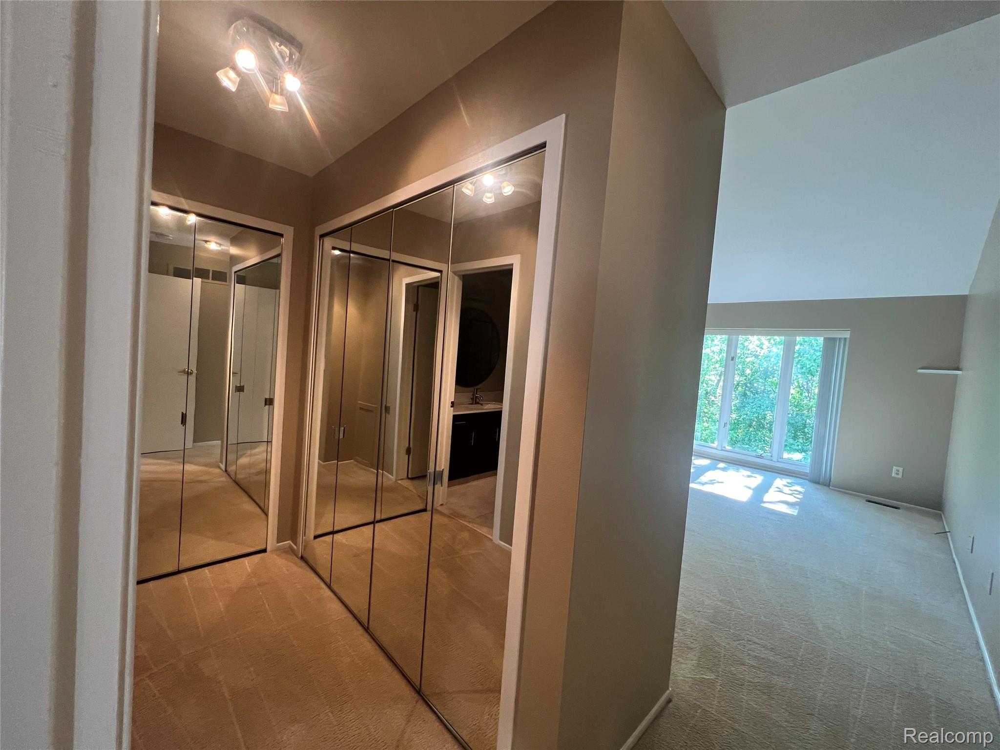 5529 Walnut Circle Property Photo 15