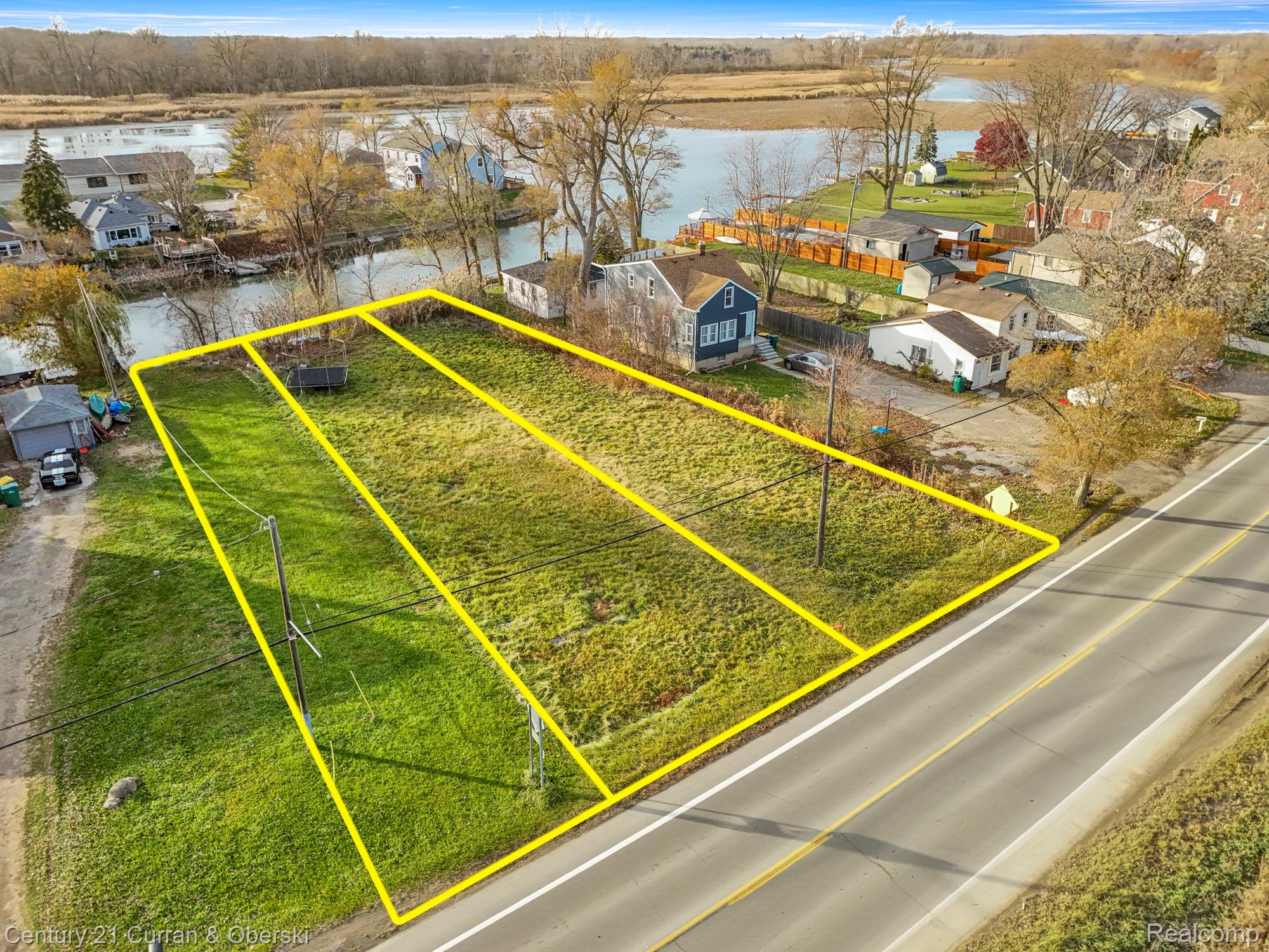 5 W Jefferson Avenue Property Photo 1