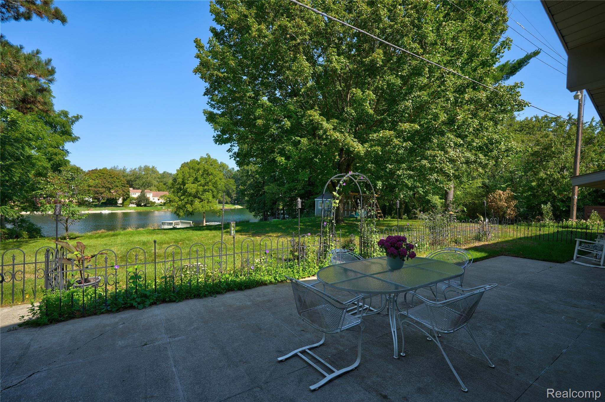 6243 Westview Drive Property Photo 23