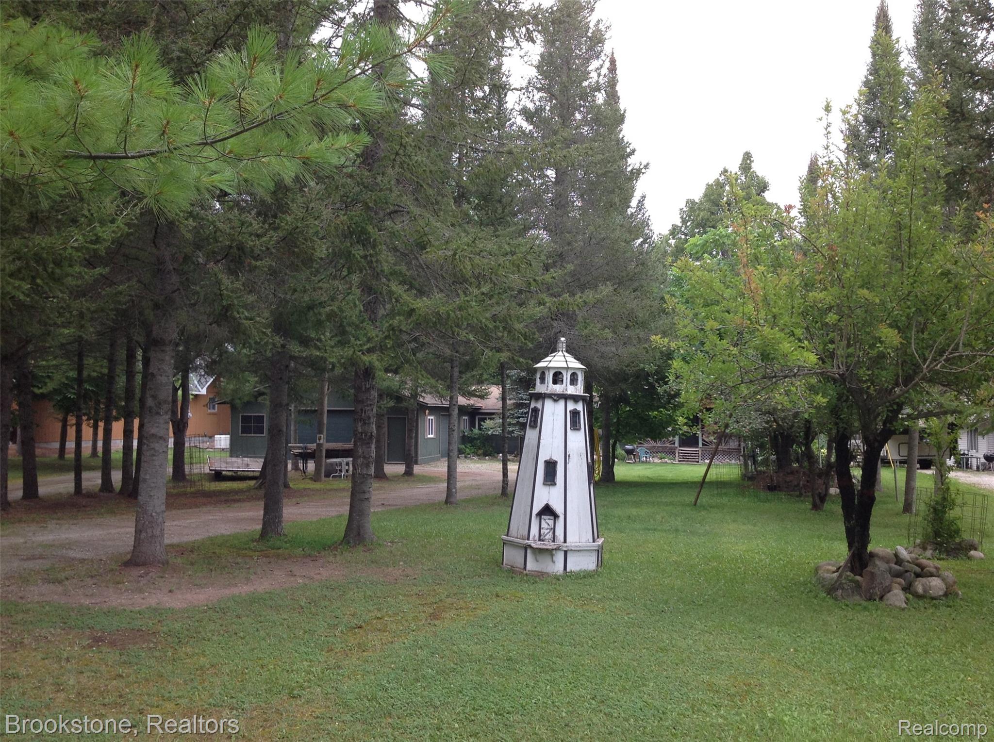 13550 W Shore Drive Property Photo 10