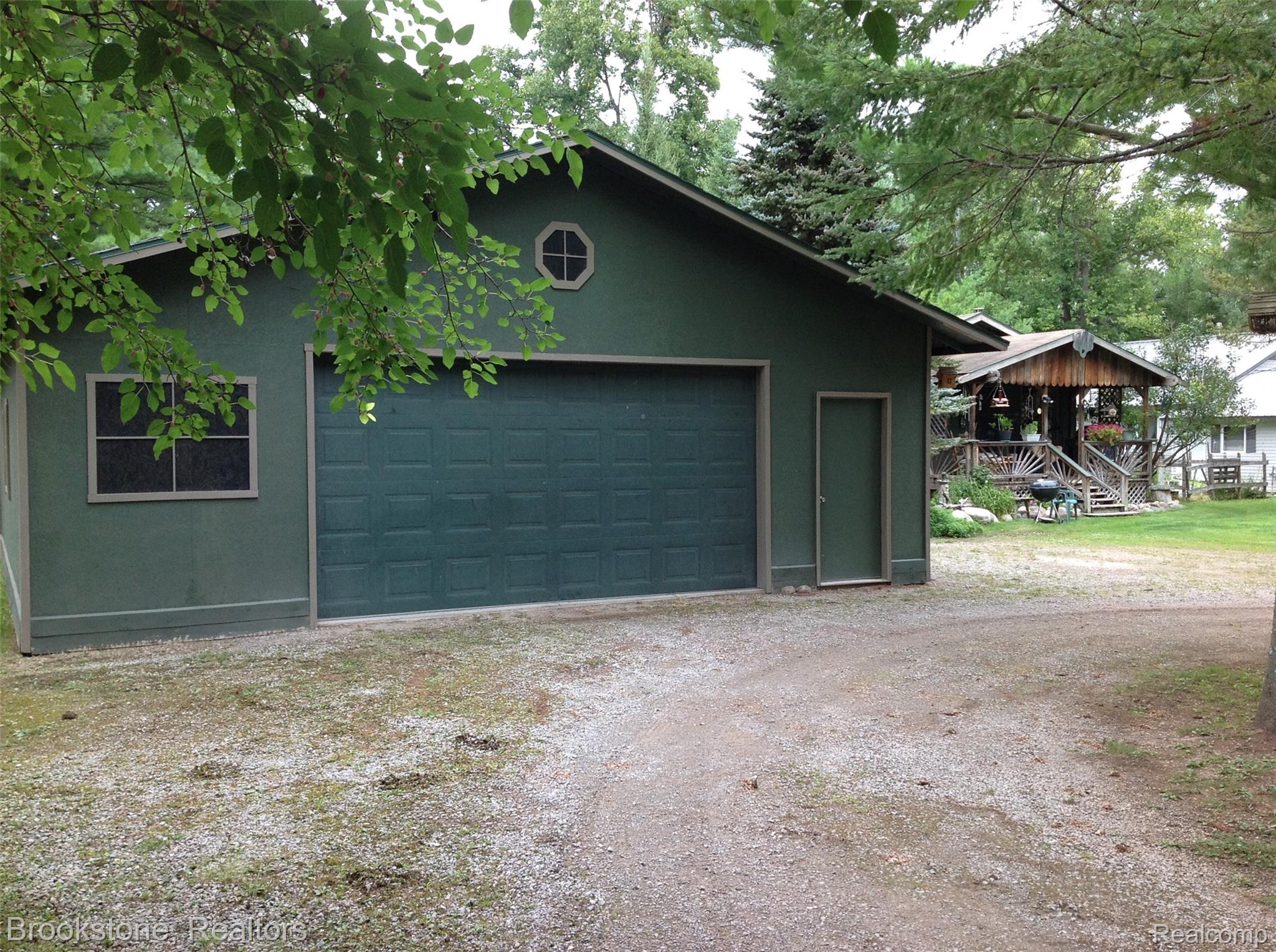 13550 W Shore Drive Property Photo 13