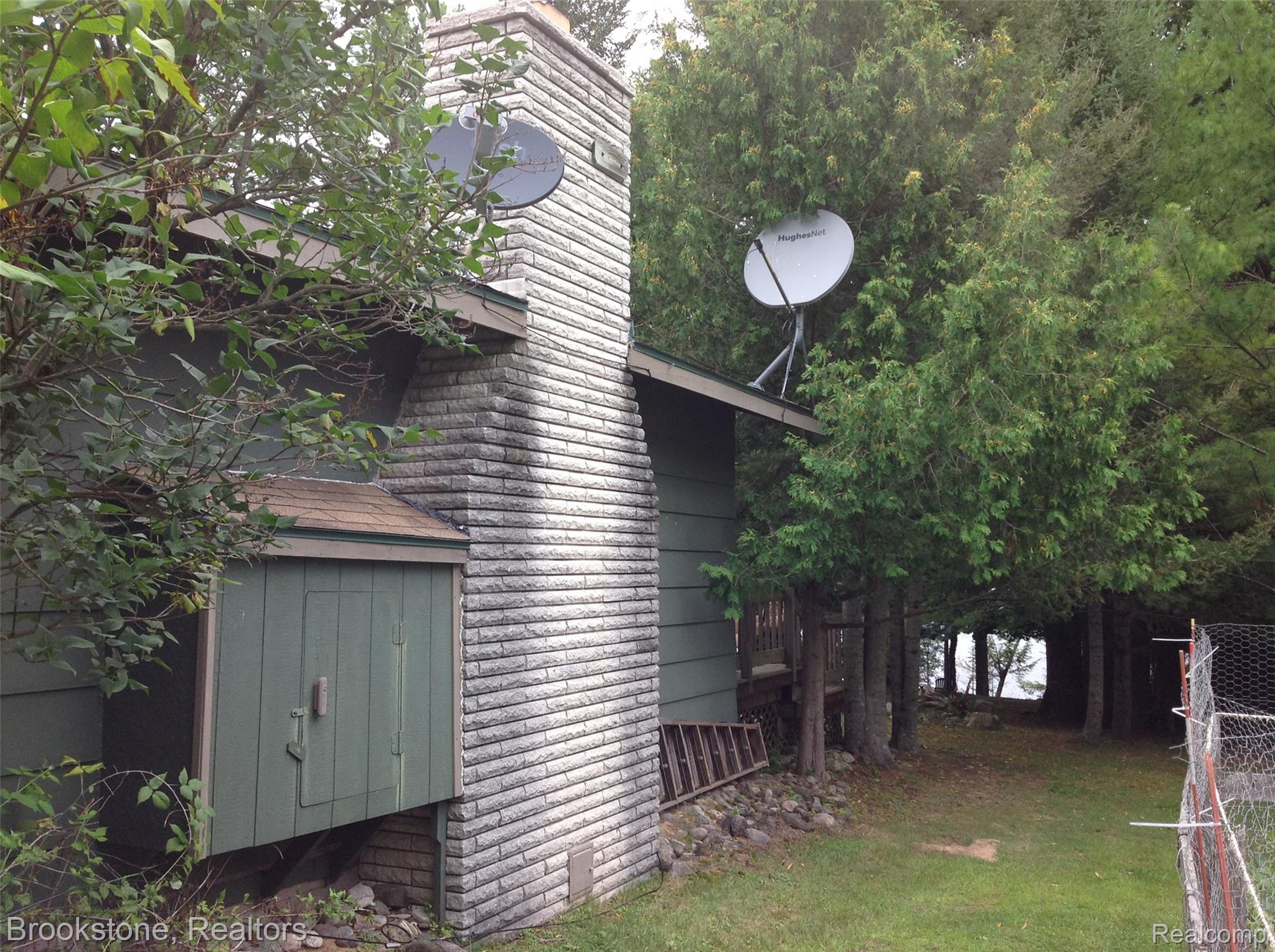 13550 W Shore Drive Property Photo 15