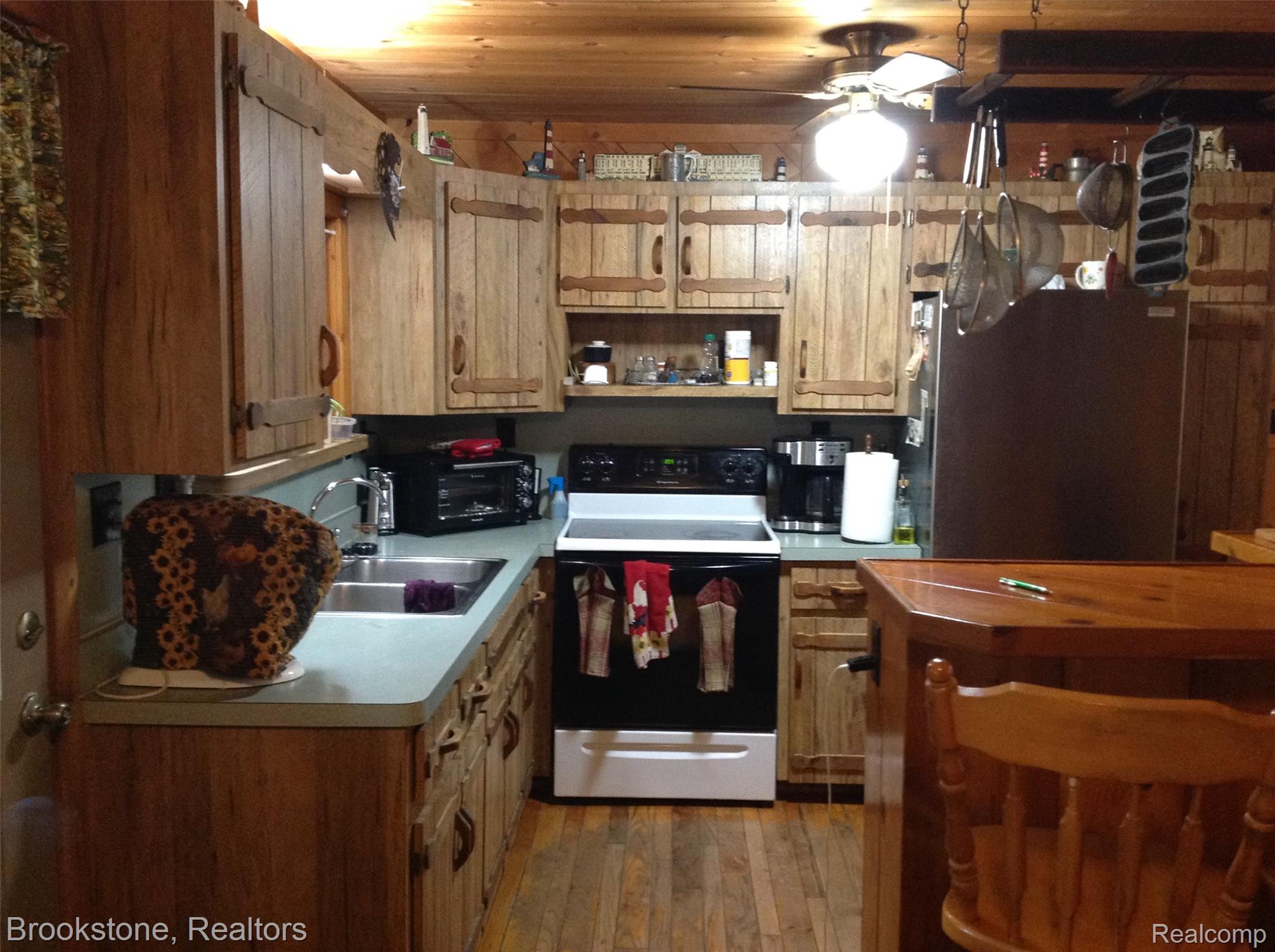 13550 W Shore Drive Property Photo 36