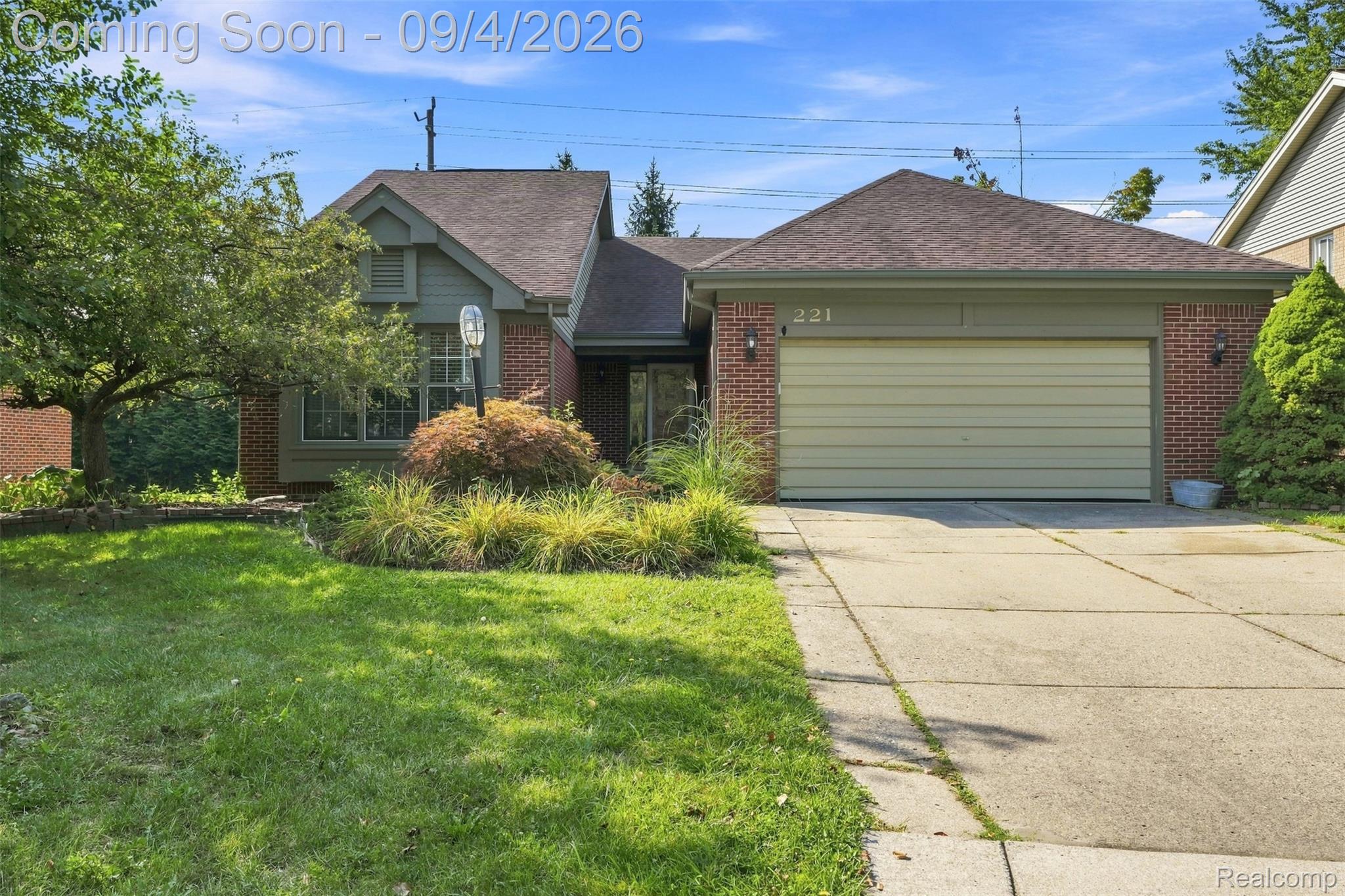 221 Sandalwood Drive Property Photo 1