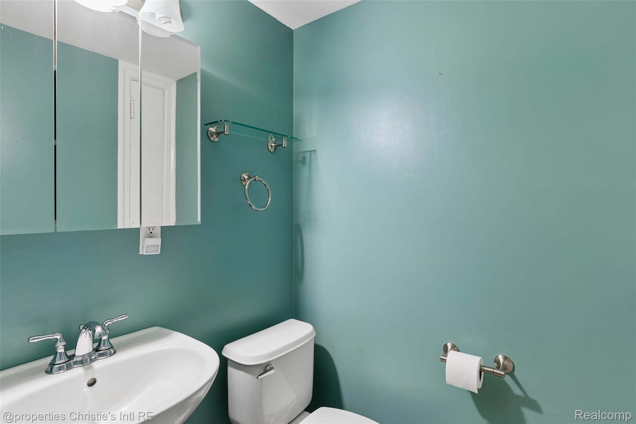 15 E Kirby Street 1107 Property Photo 10