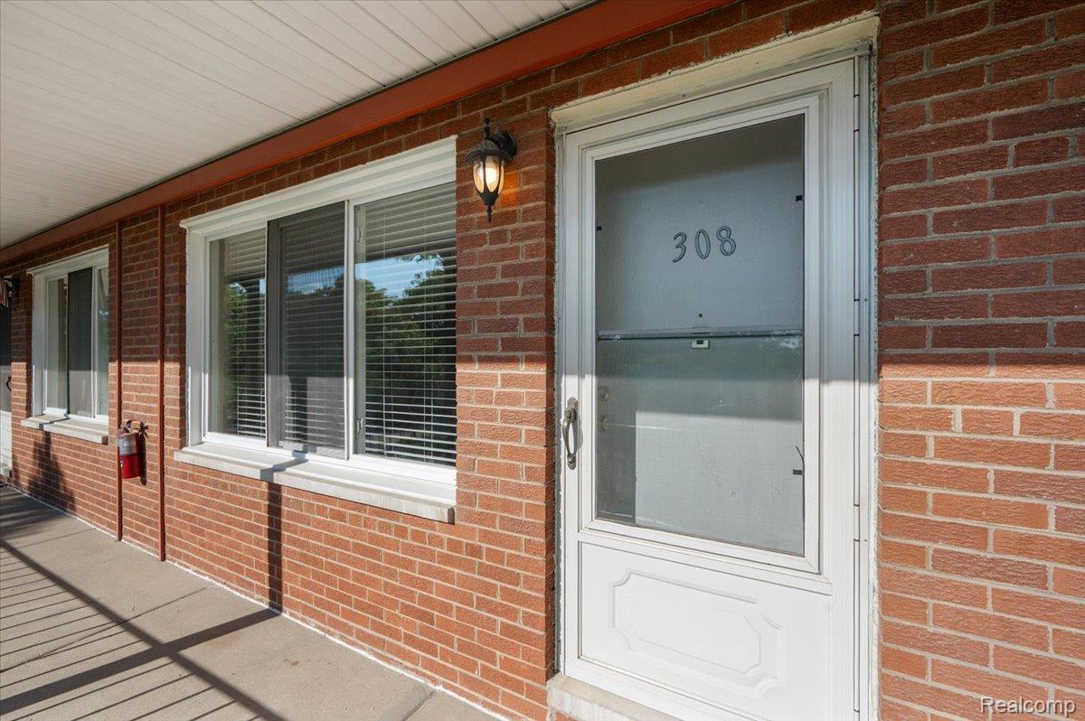 2820 Woodslee Drive 308 Property Photo 6