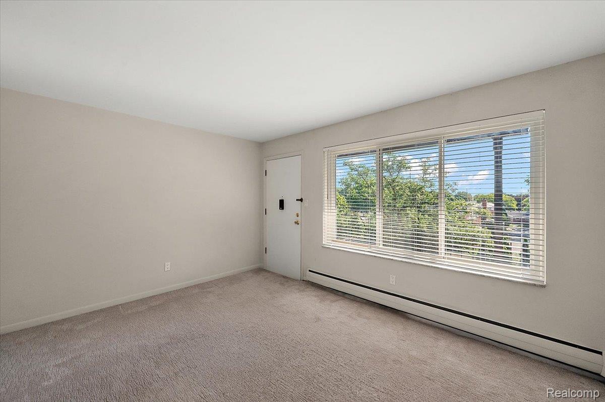 2820 Woodslee Drive 308 Property Photo 7
