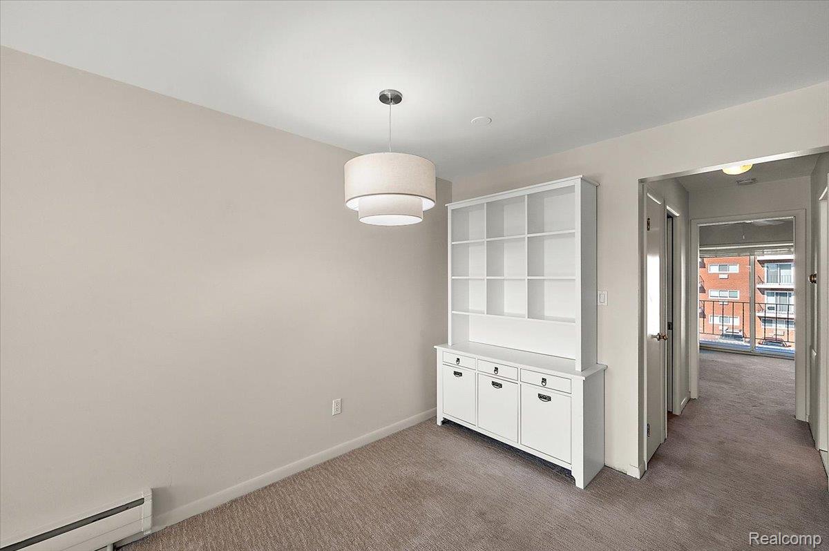 2820 Woodslee Drive 308 Property Photo 11