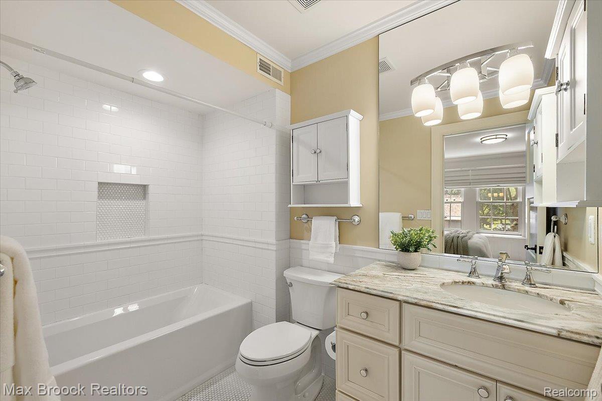 620 Lakeside Drive Property Photo 39