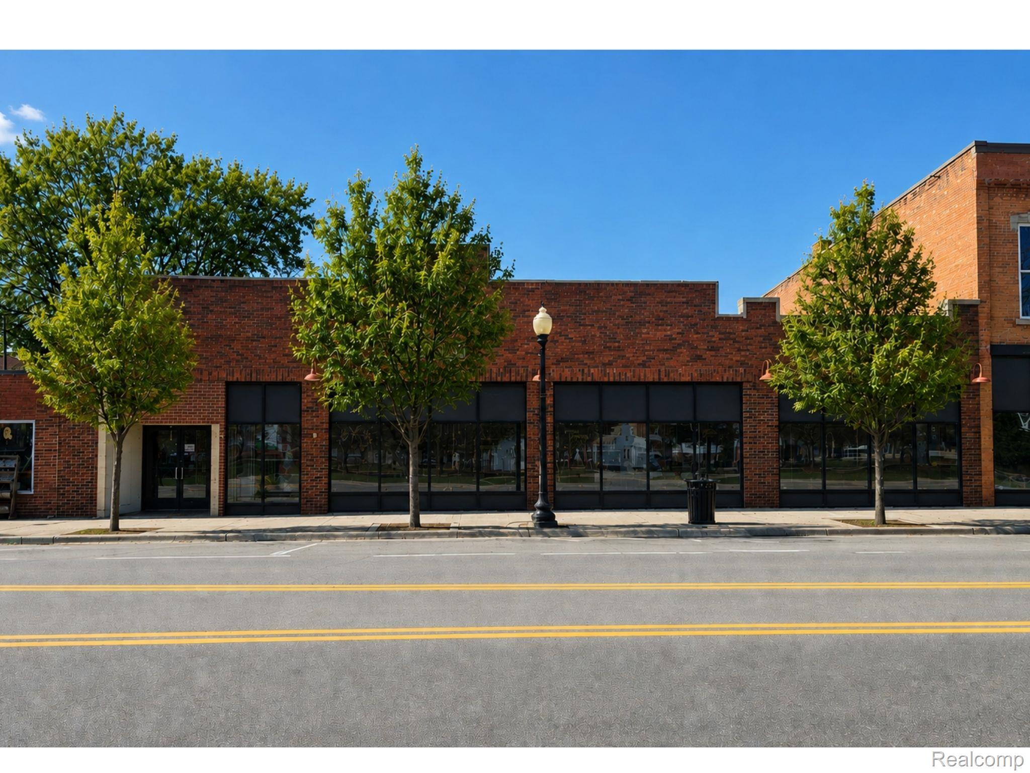 122 S Clinton Street Building A Property Photo 1