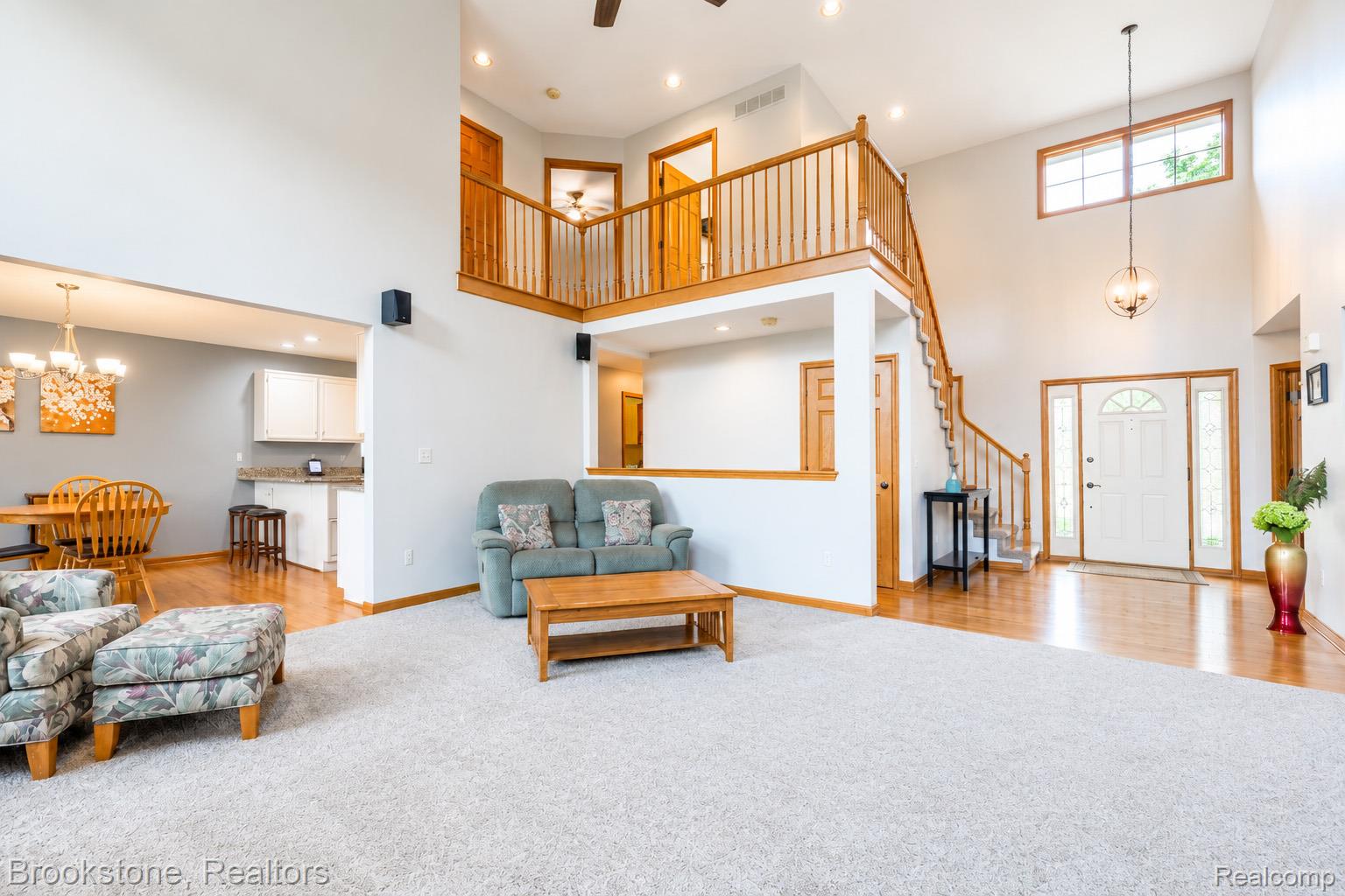 12657 Boardwalk Drive Property Photo 5