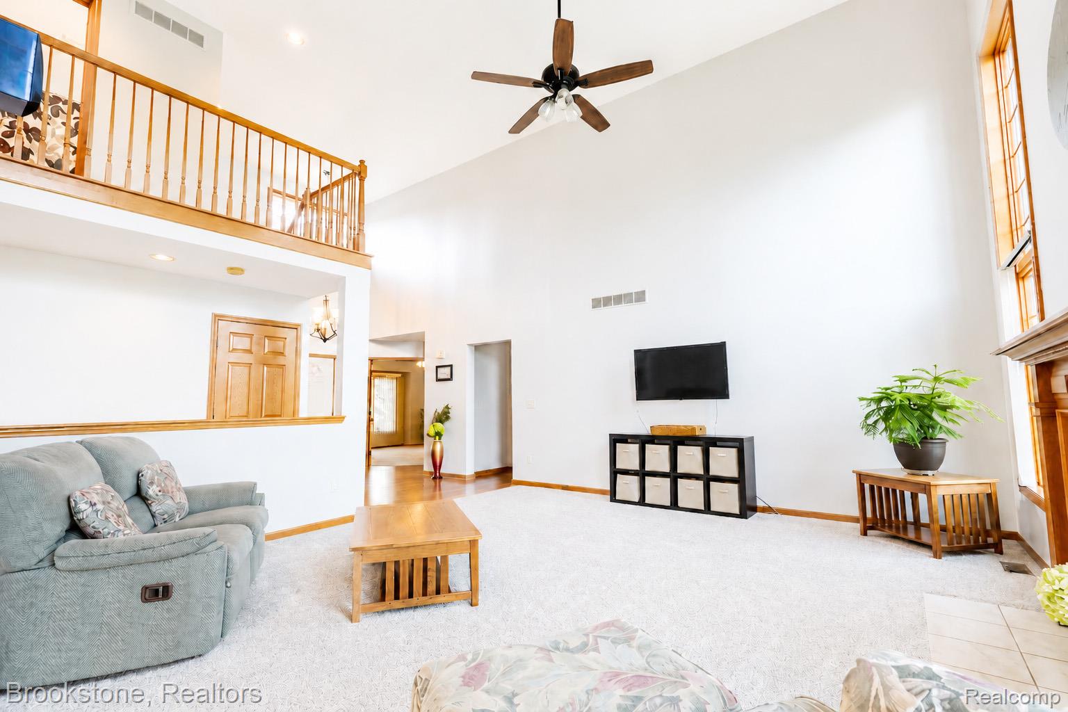 12657 Boardwalk Drive Property Photo 6