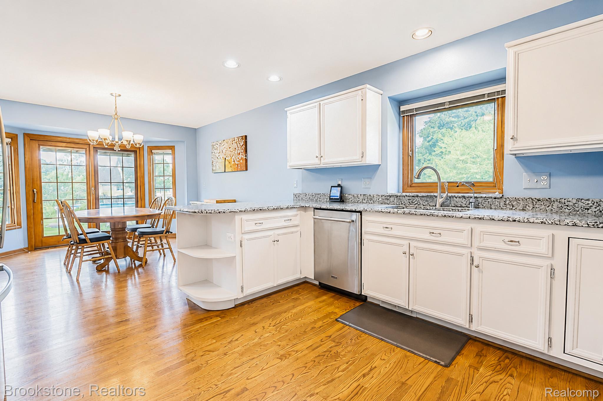 12657 Boardwalk Drive Property Photo 9